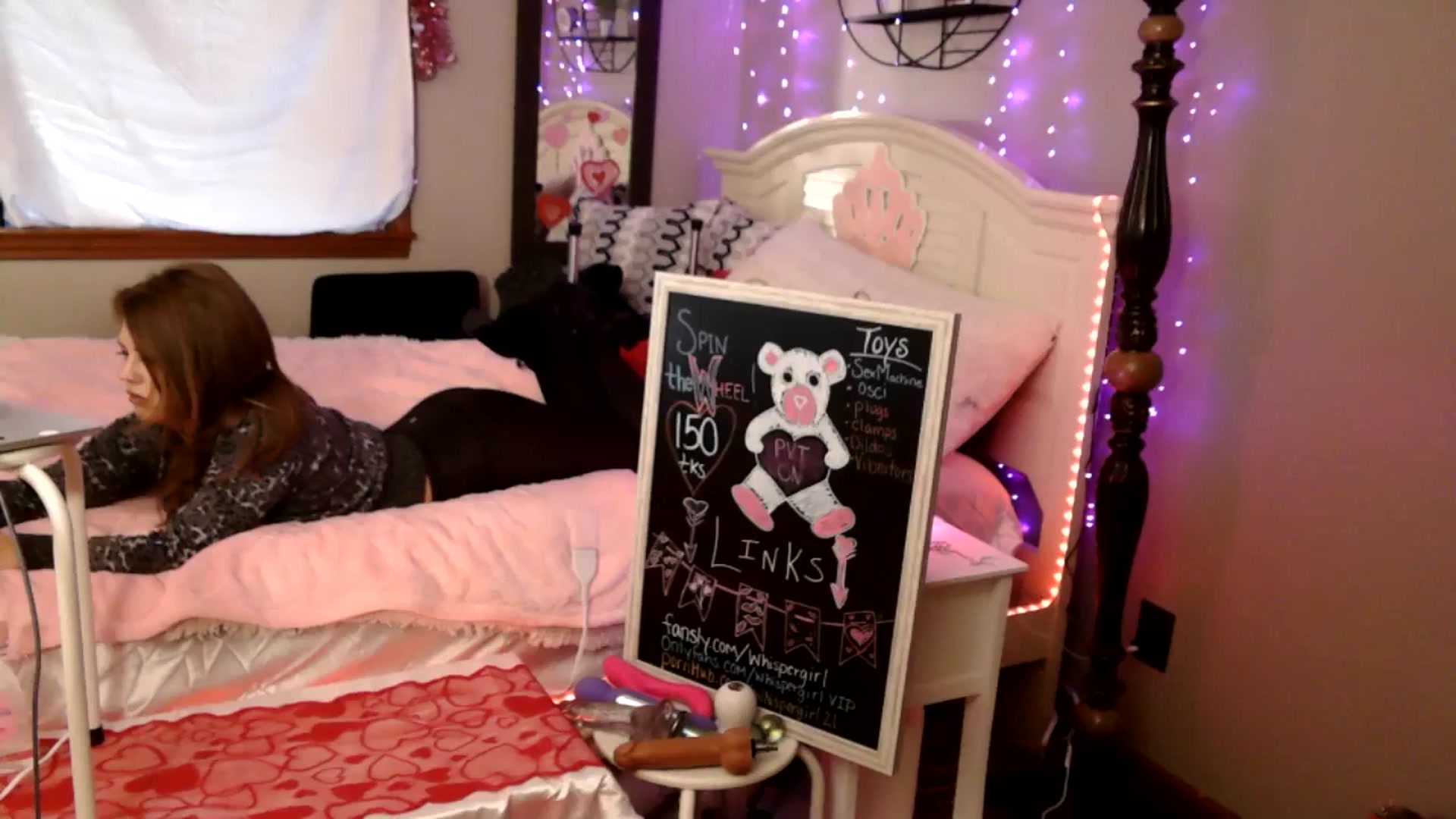 Gallery image thumbnail from WhisperGirl21's myfreecams stream on, 01/27/2025, 16:18 image 2 of 20