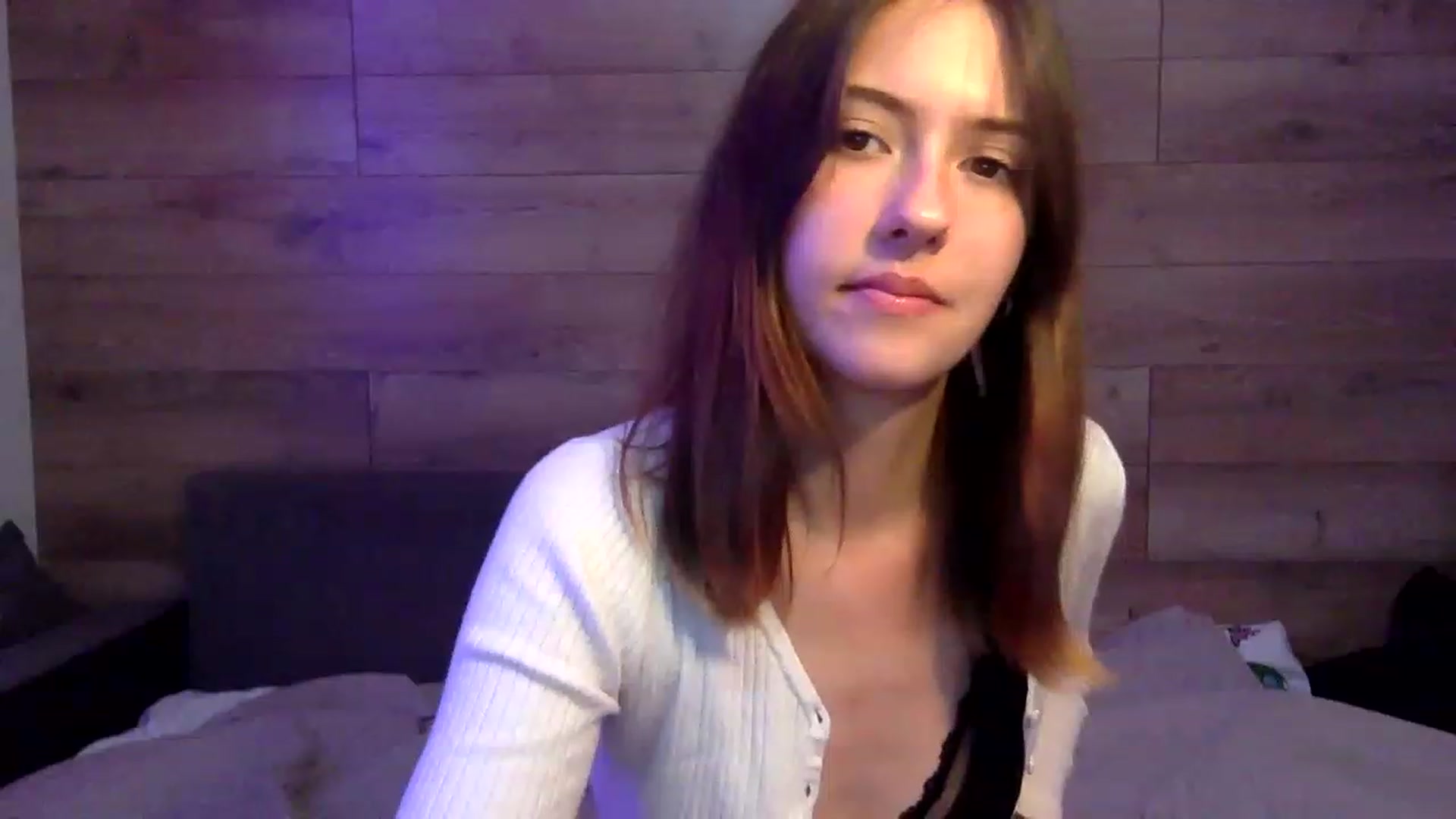 Gallery image thumbnail from WhiteMilka's myfreecams stream on, 07/02/2023, 23:50 image 18 of 20