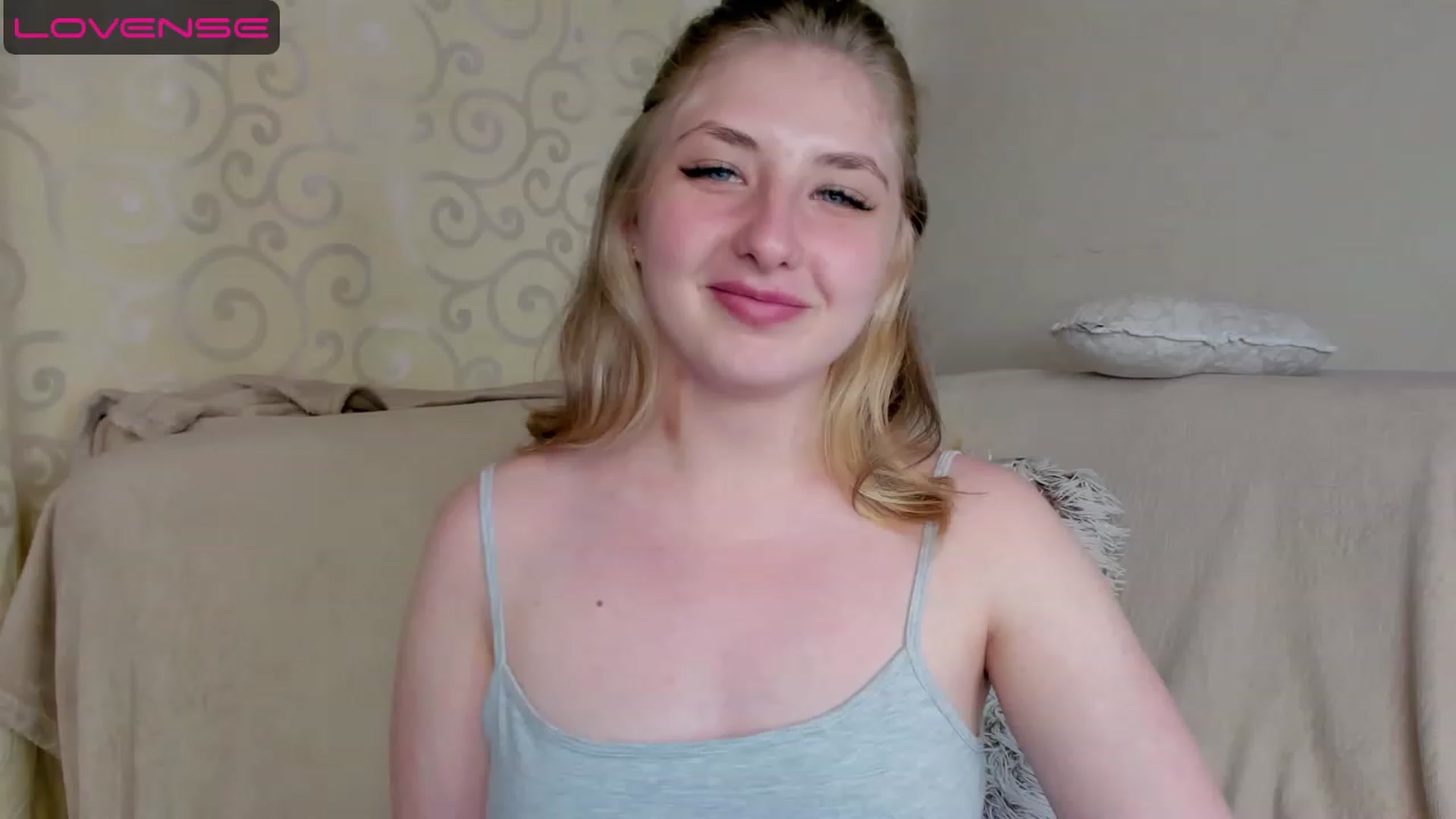 Gallery image thumbnail from WhitePerl's myfreecams stream on, 05/21/2023, 09:02 image 20 of 20
