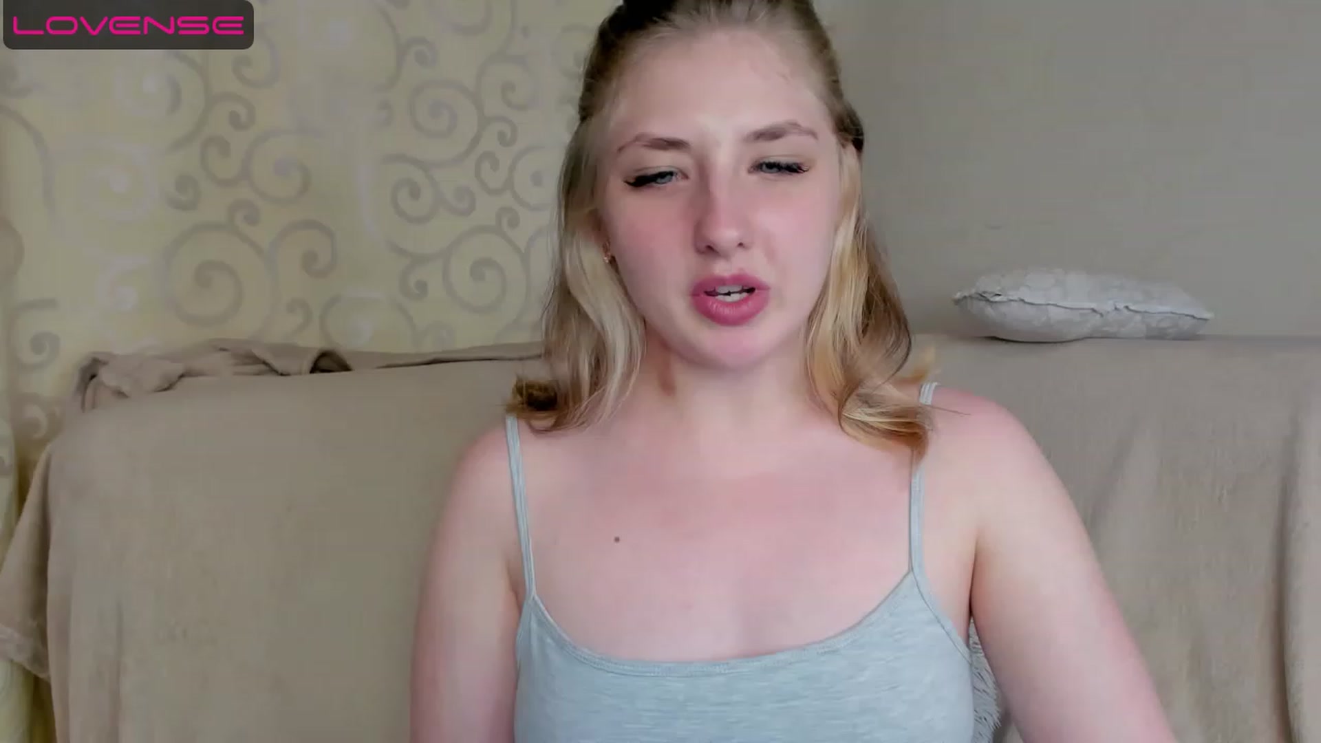 Gallery image thumbnail from WhitePerl's myfreecams stream on, 05/21/2023, 09:02 image 19 of 20