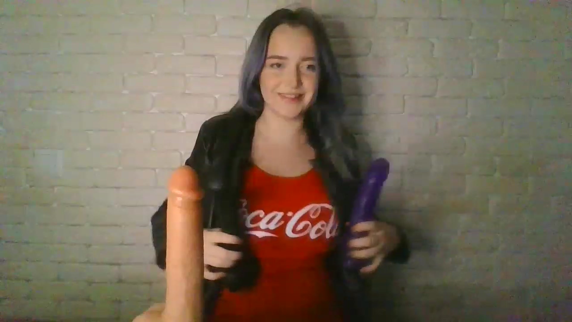 Gallery image thumbnail from WhiteRabbbitt's myfreecams stream on, 11/25/2022, 21:40 image 14 of 20