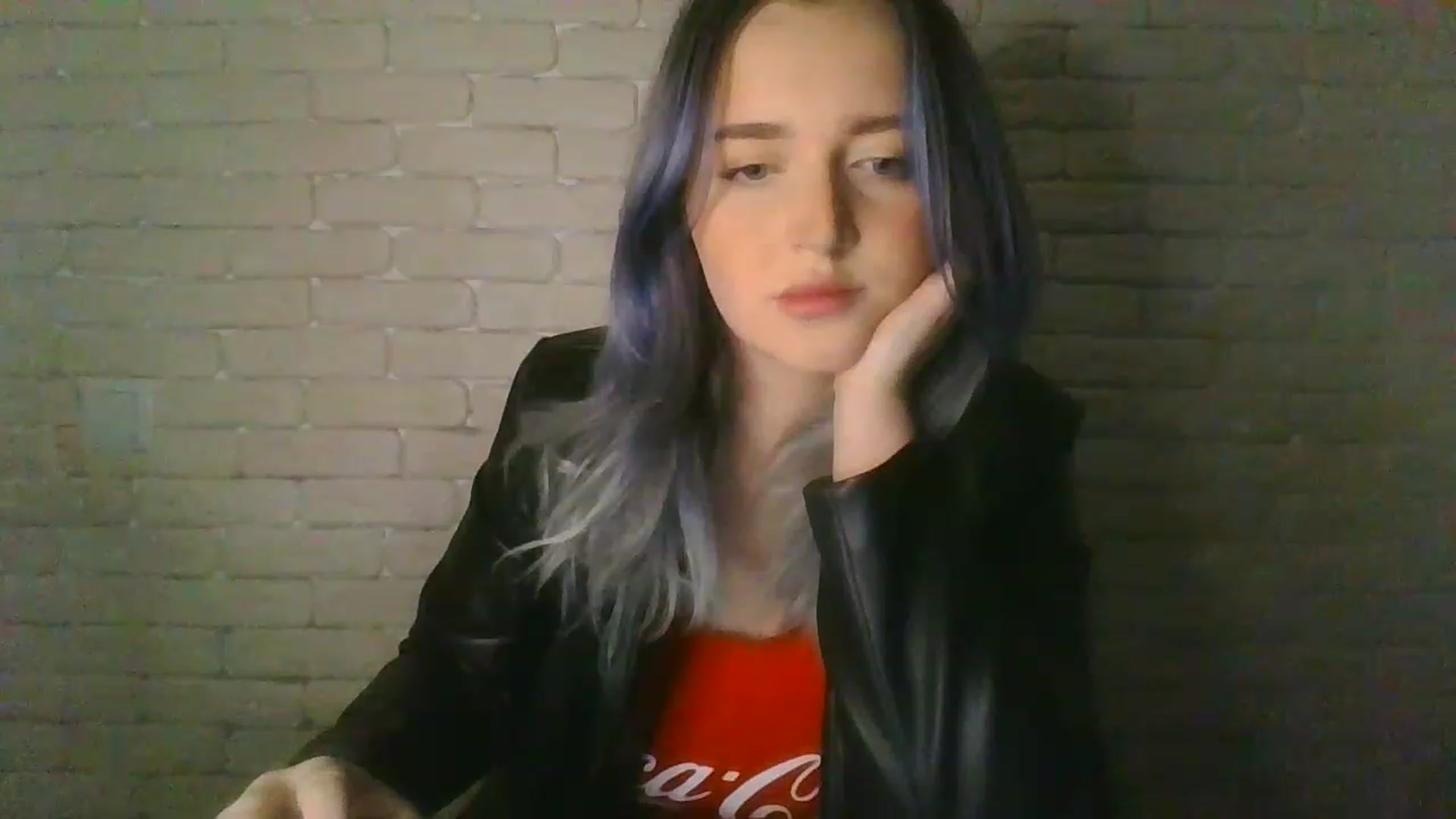Gallery image thumbnail from WhiteRabbbitt's myfreecams stream on, 11/25/2022, 21:40 image 2 of 20