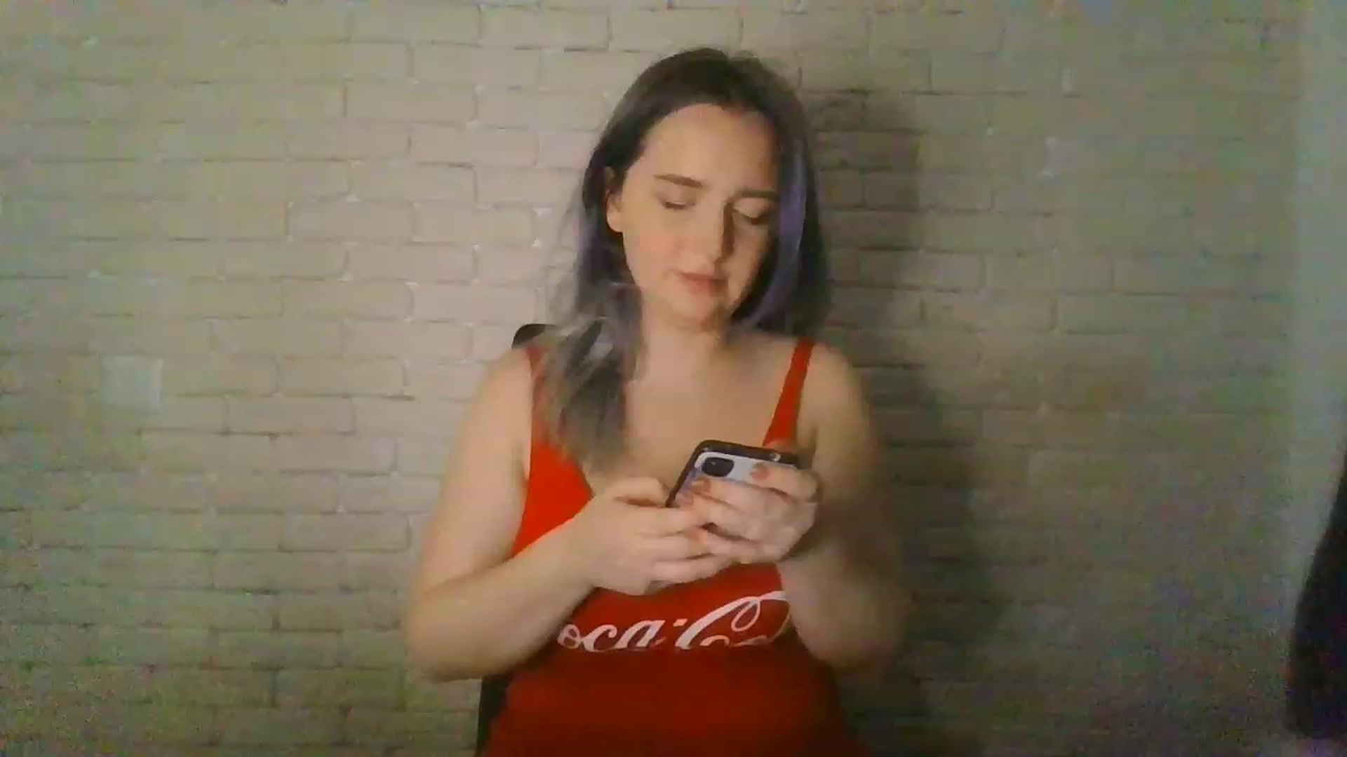 Gallery image thumbnail from WhiteRabbbitt's myfreecams stream on, 11/25/2022, 23:23 image 2 of 20