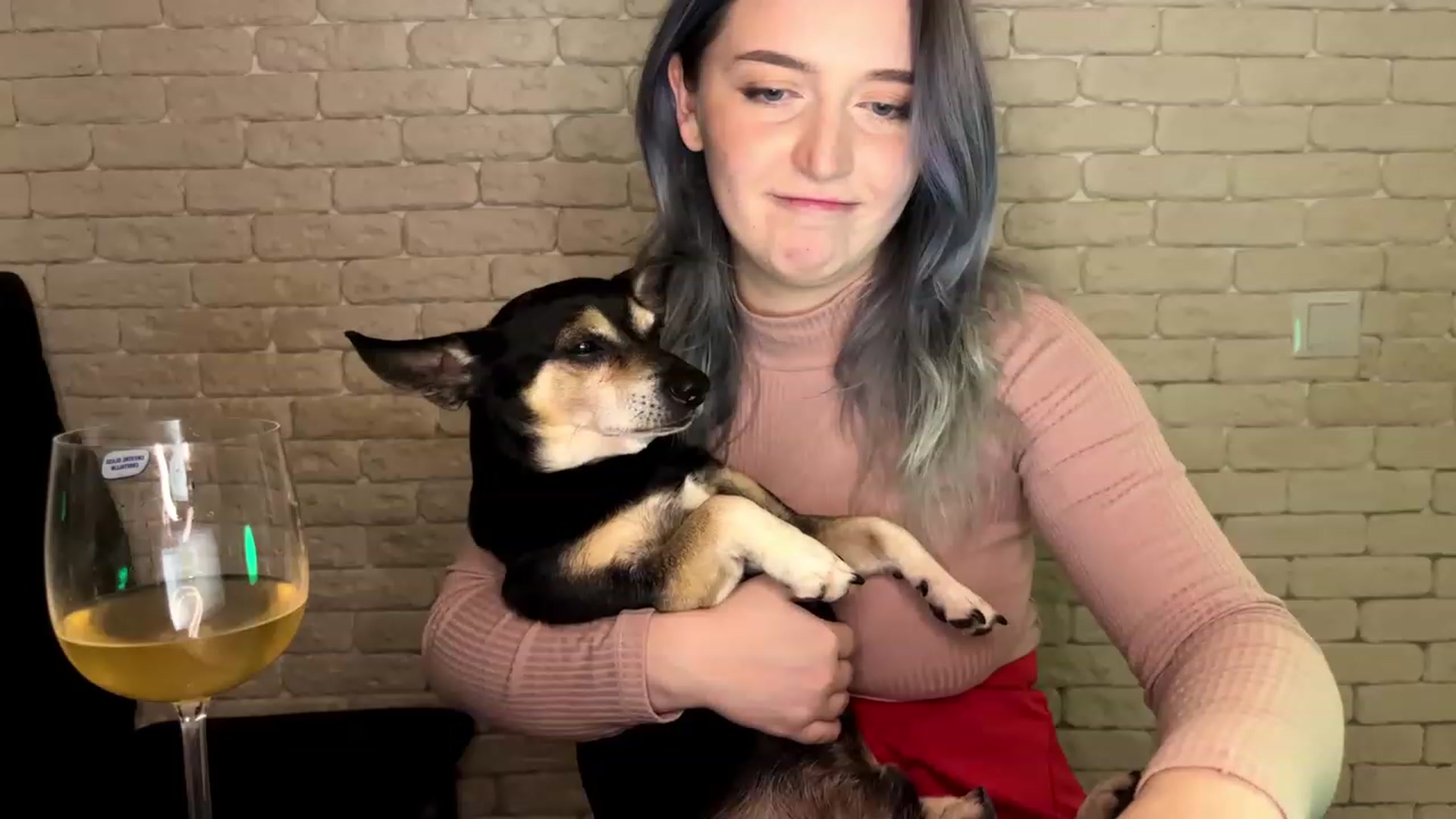 Gallery image thumbnail from WhiteRabbbitt's myfreecams stream on, 11/27/2022, 23:23 image 4 of 20