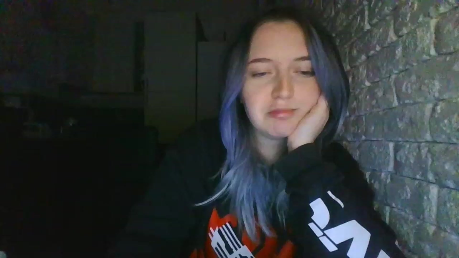 Gallery image thumbnail from WhiteRabbbitt's myfreecams stream on, 11/28/2022, 21:14 image 5 of 20