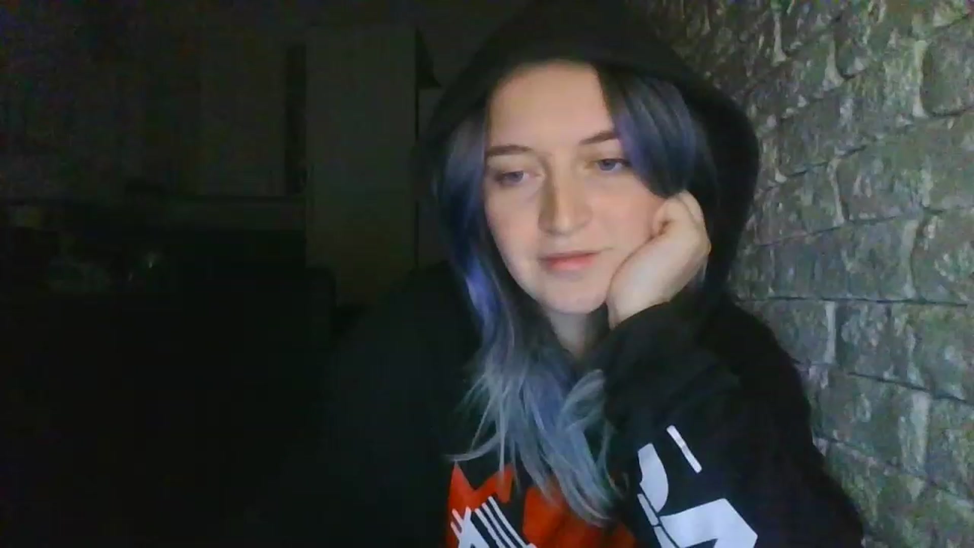 Gallery image thumbnail from WhiteRabbbitt's myfreecams stream on, 11/28/2022, 21:14 image 1 of 20