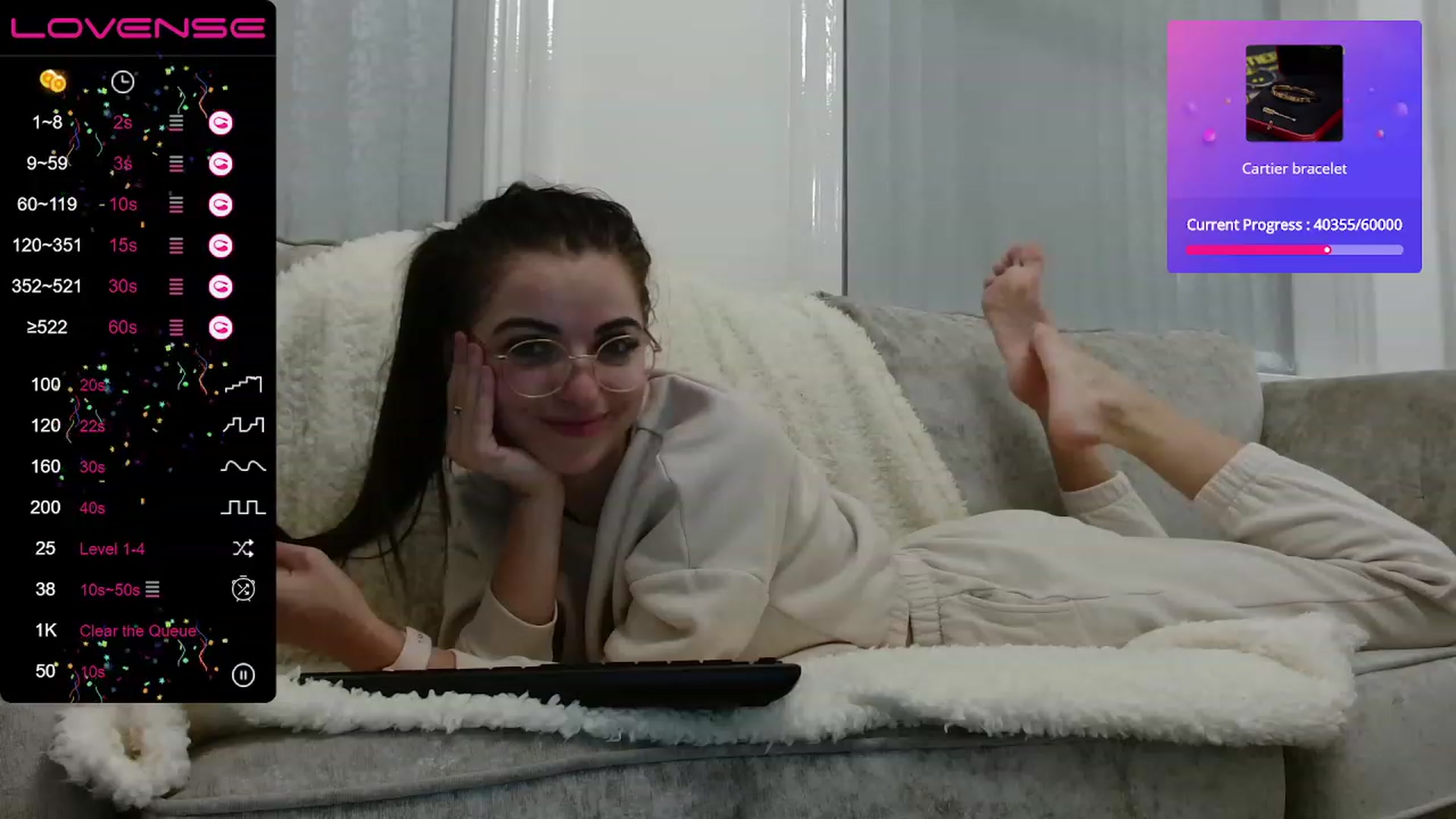 Gallery image thumbnail from White_Moon_X's myfreecams stream on, 12/27/2022, 23:12 image 19 of 20