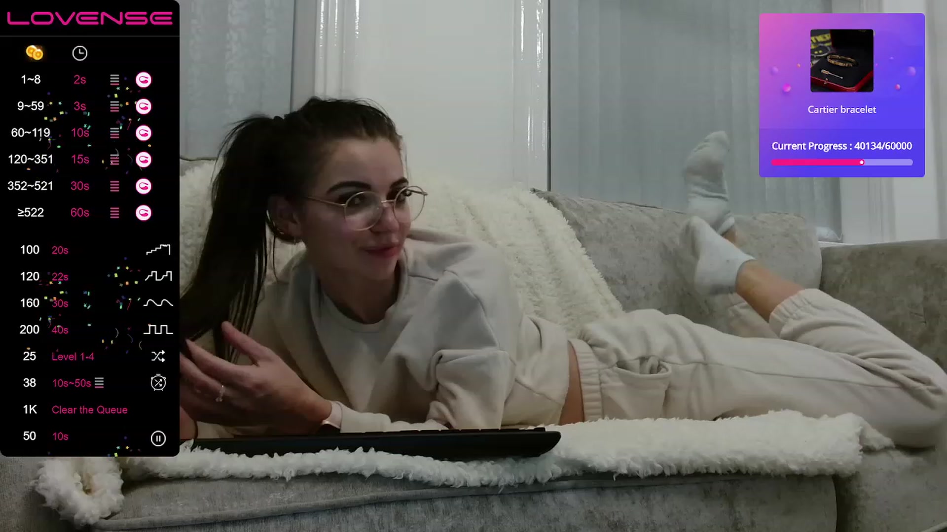 Gallery image thumbnail from White_Moon_X's myfreecams stream on, 12/27/2022, 23:12 image 4 of 20