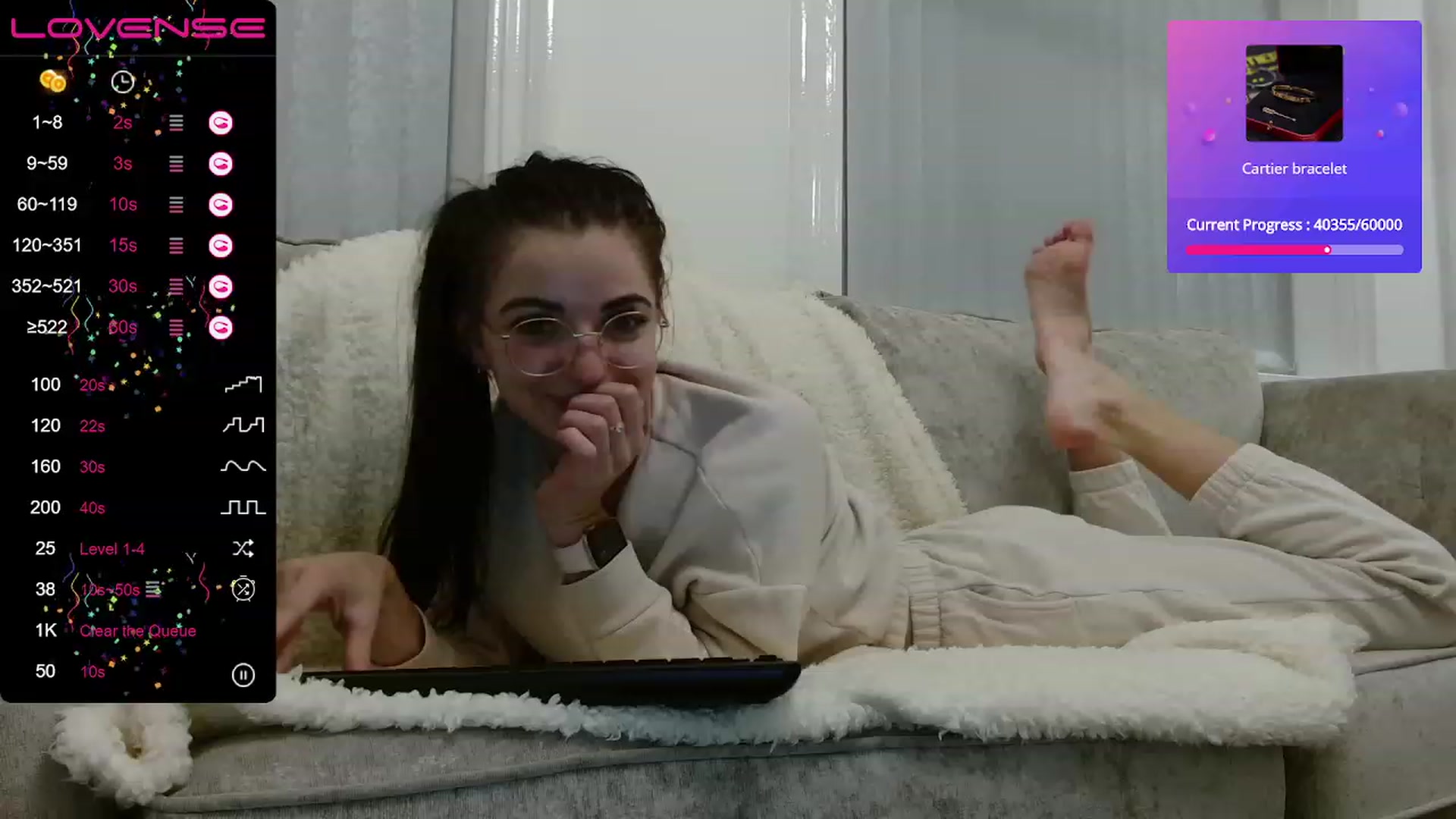 Gallery image thumbnail from White_Moon_X's myfreecams stream on, 12/27/2022, 23:12 image 17 of 20