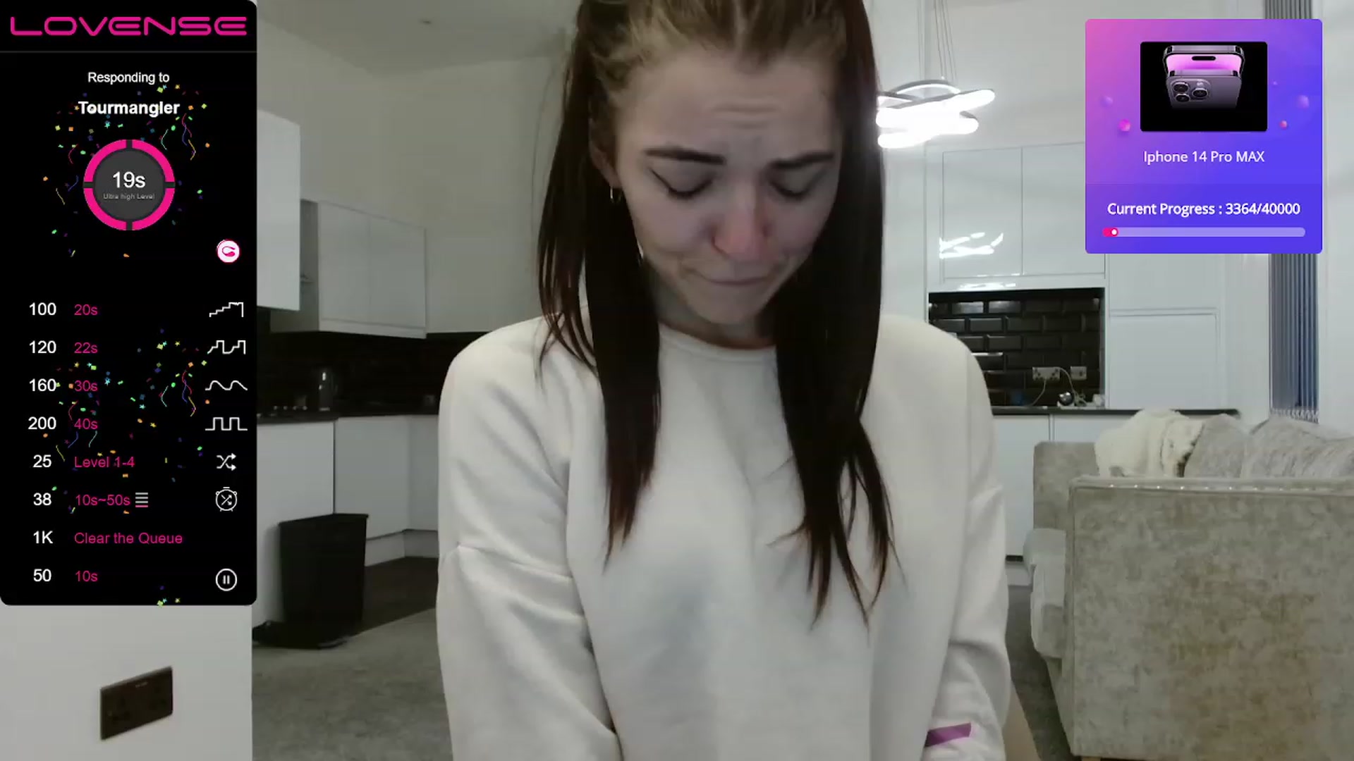 Gallery image thumbnail from White_Moon_X's myfreecams stream on, 03/04/2023, 18:11 image 10 of 20