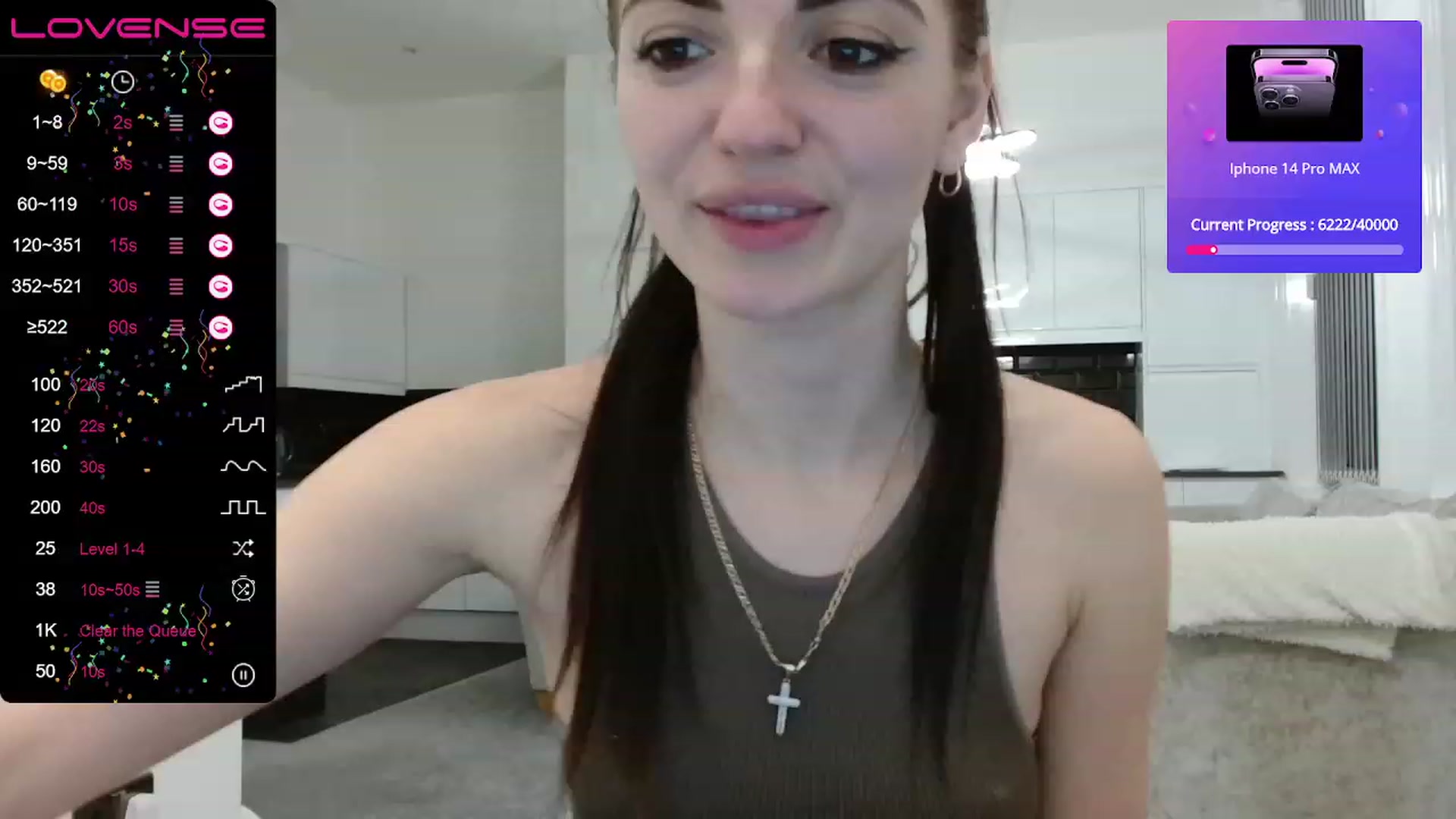 Gallery image thumbnail from White_Moon_X's myfreecams stream on, 03/19/2023, 20:25 image 8 of 20