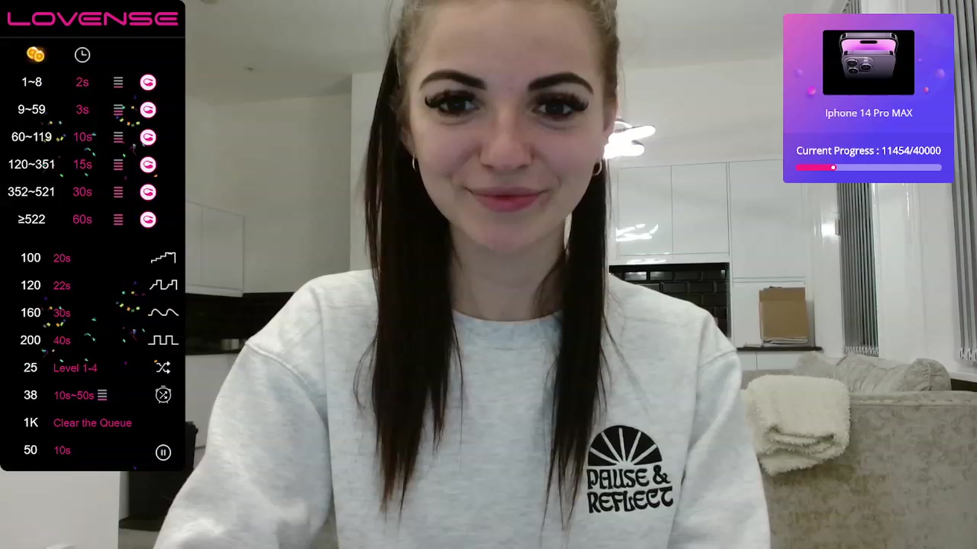 Gallery image thumbnail from White_Moon_X's myfreecams stream on, 04/07/2023, 20:47 image 13 of 20