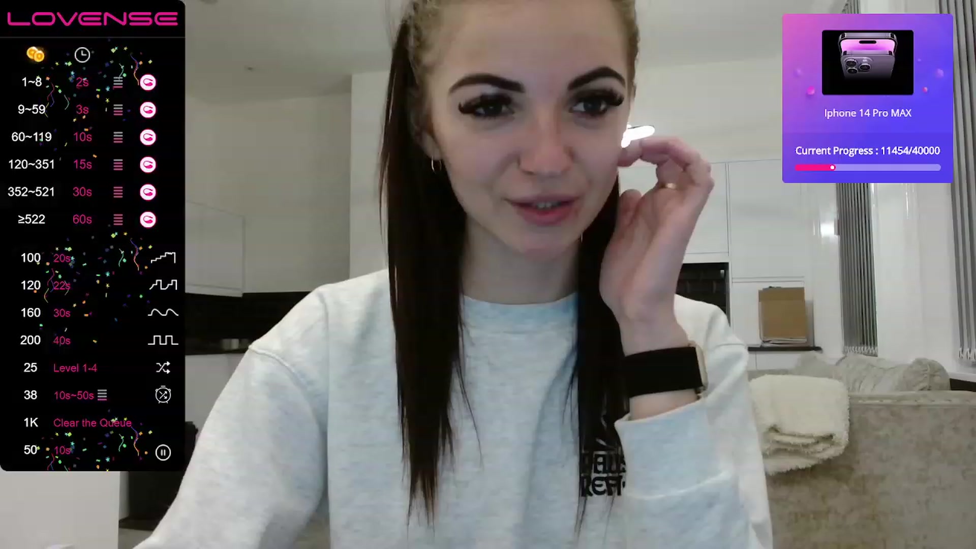Gallery image thumbnail from White_Moon_X's myfreecams stream on, 04/07/2023, 20:47 image 9 of 20