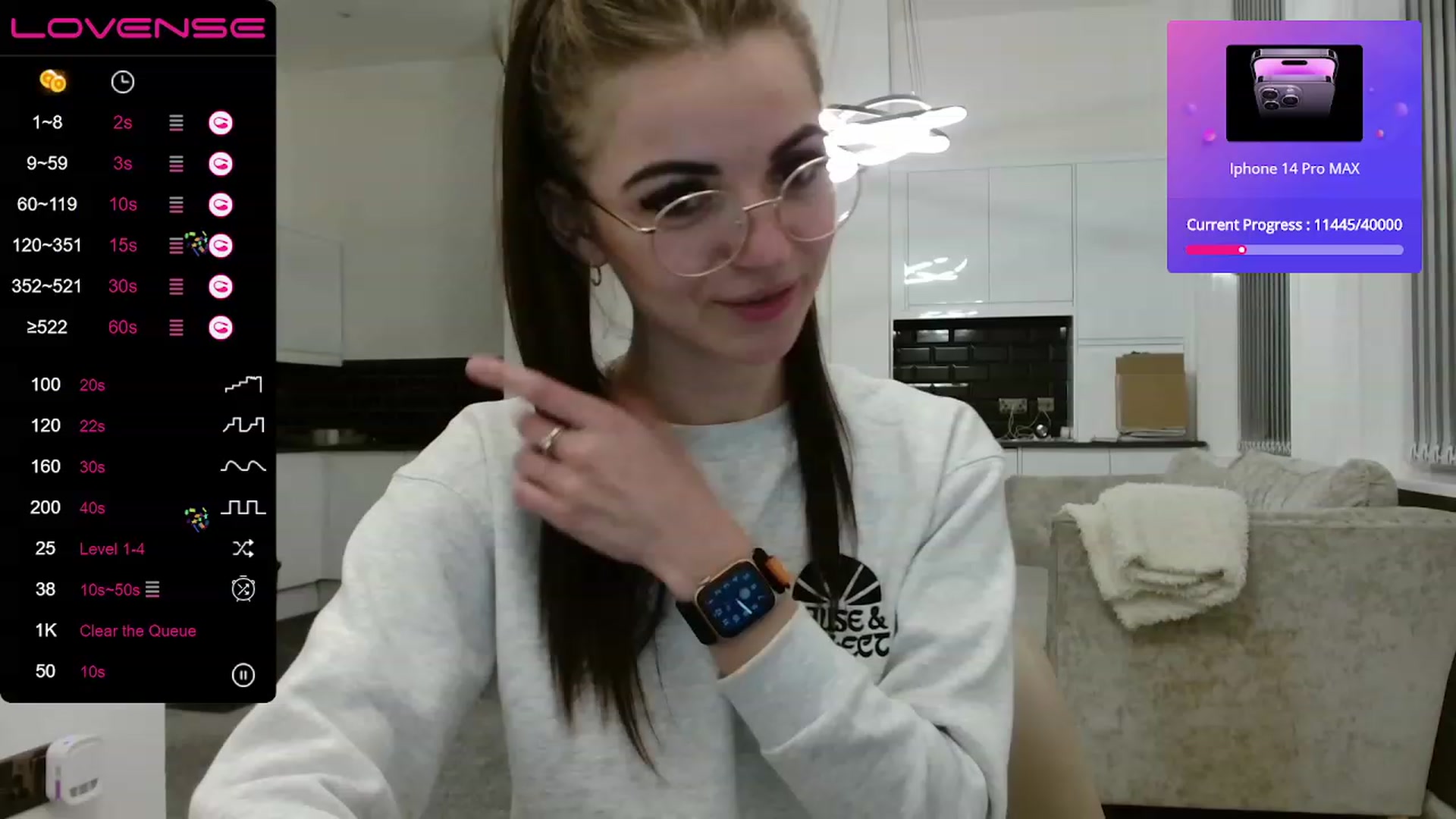 Gallery image thumbnail from White_Moon_X's myfreecams stream on, 04/07/2023, 20:47 image 3 of 20