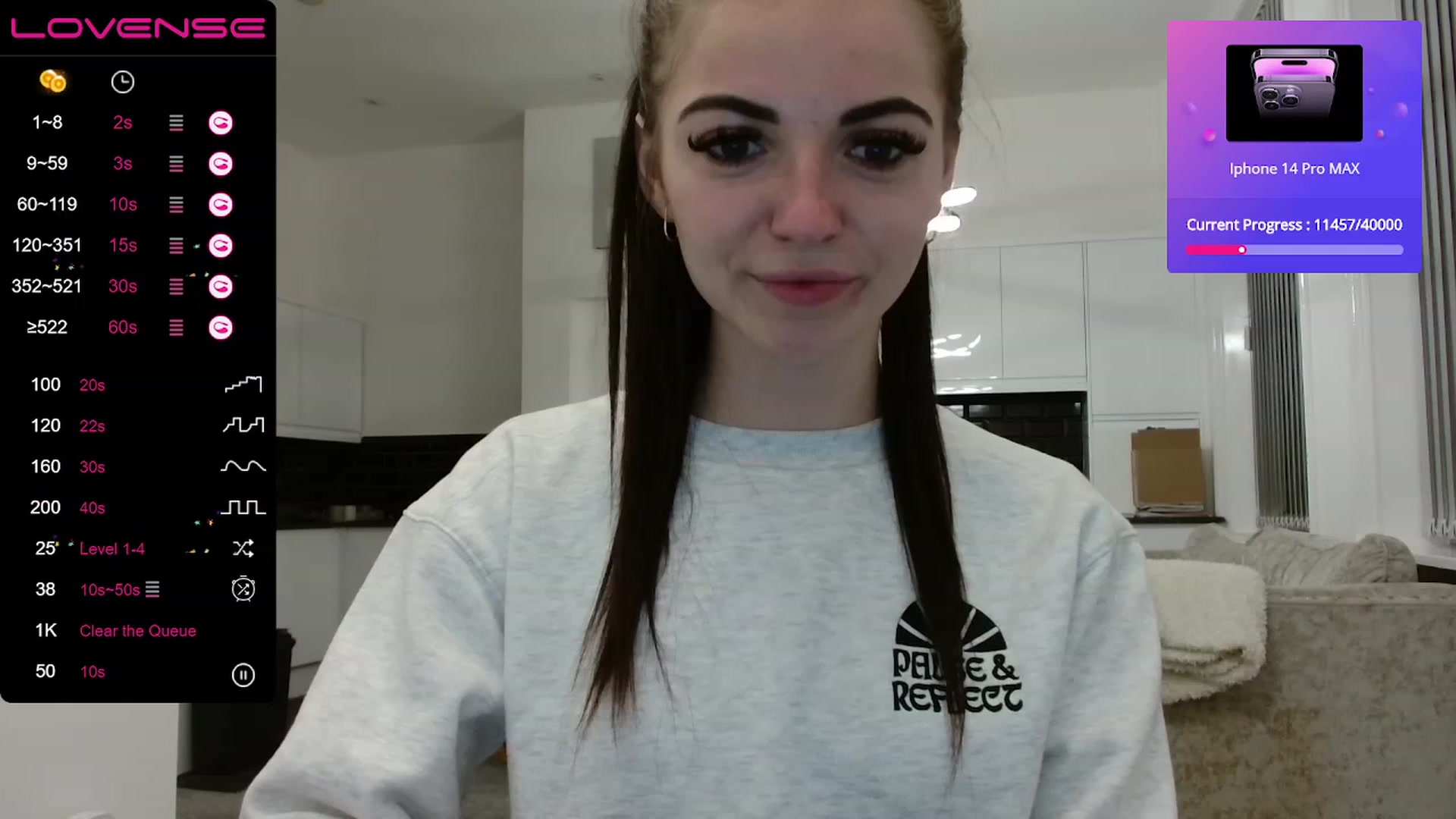 Gallery image thumbnail from White_Moon_X's myfreecams stream on, 04/07/2023, 20:47 image 17 of 20