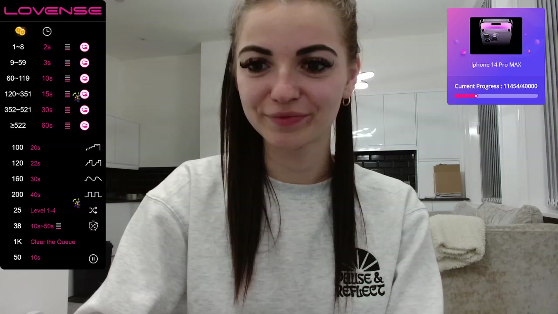 Gallery image thumbnail from White_Moon_X's myfreecams stream on, 04/07/2023, 20:47 image 12 of 20