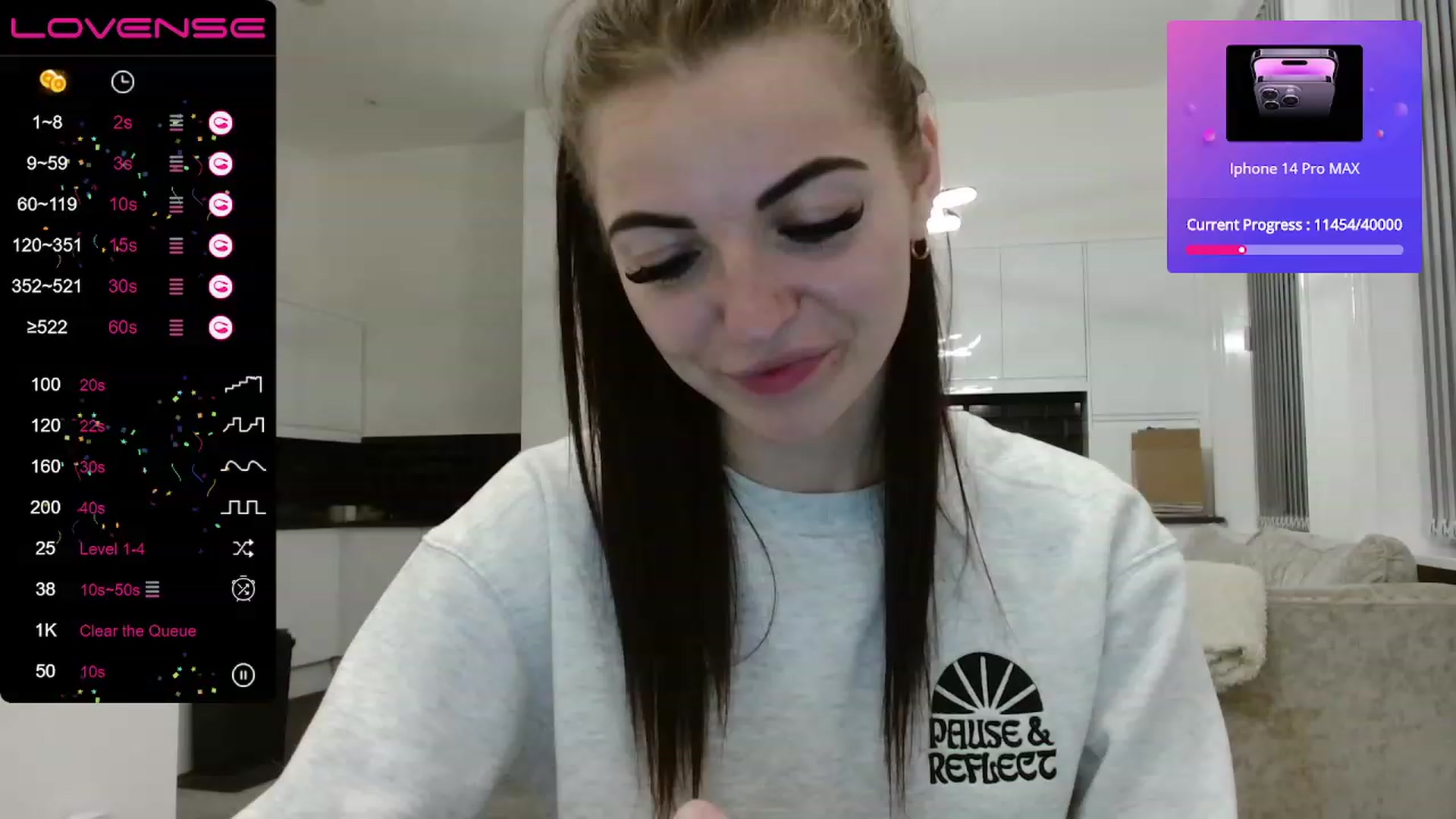 Gallery image thumbnail from White_Moon_X's myfreecams stream on, 04/07/2023, 20:47 image 11 of 20