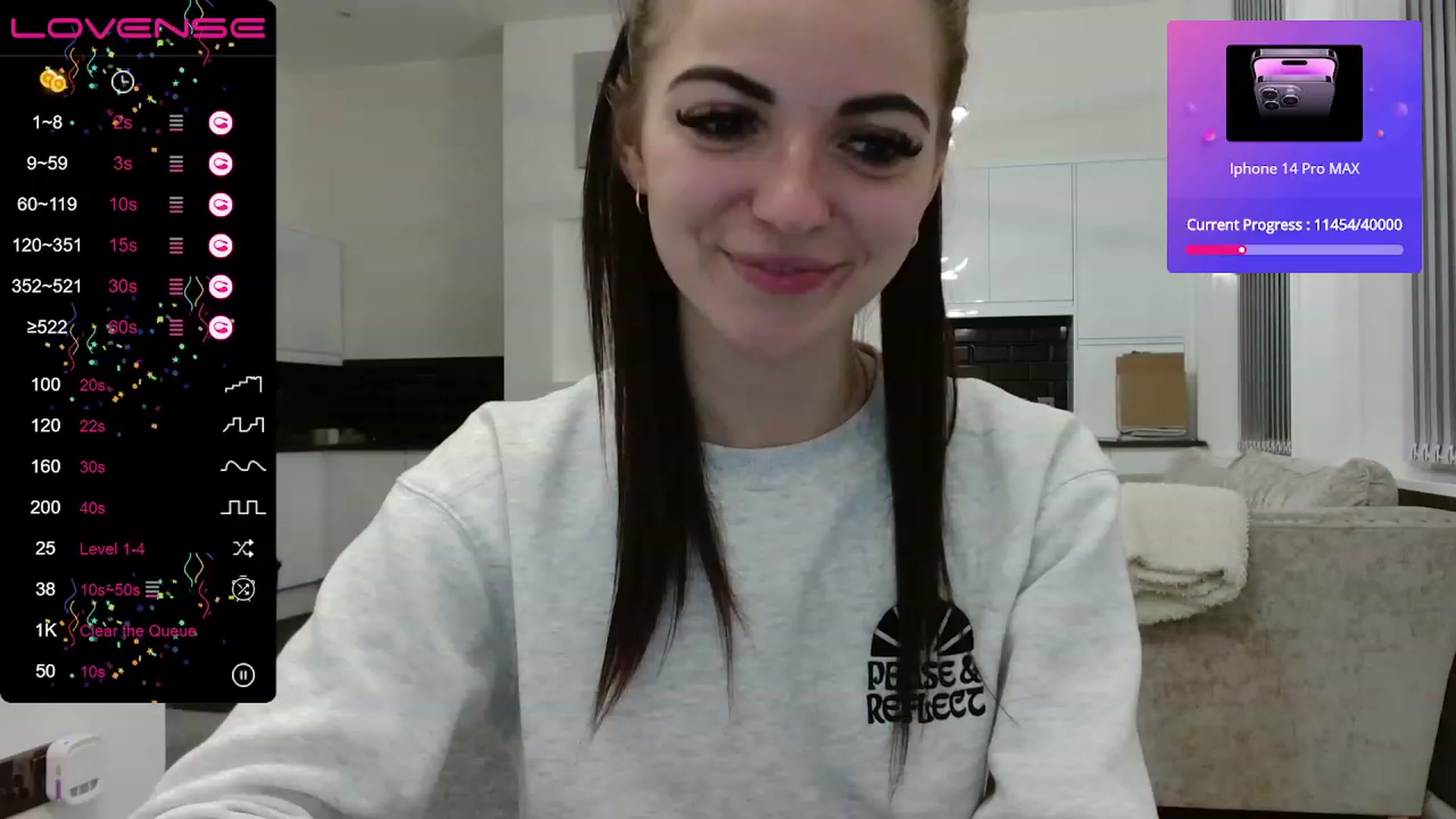 Gallery image thumbnail from White_Moon_X's myfreecams stream on, 04/07/2023, 20:47 image 7 of 20