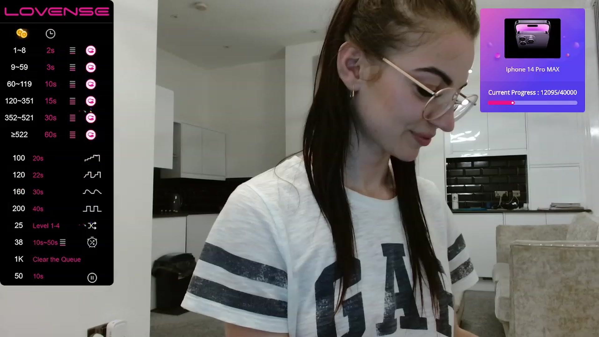 Gallery image thumbnail from White_Moon_X's myfreecams stream on, 04/08/2023, 20:26 image 20 of 20
