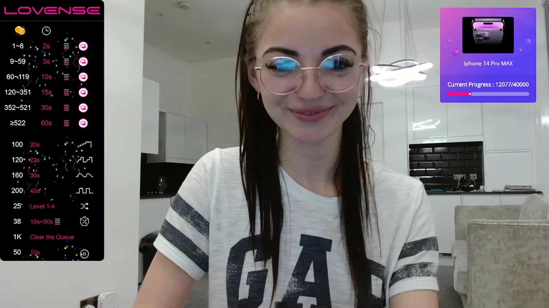 Gallery image thumbnail from White_Moon_X's myfreecams stream on, 04/08/2023, 20:26 image 12 of 20