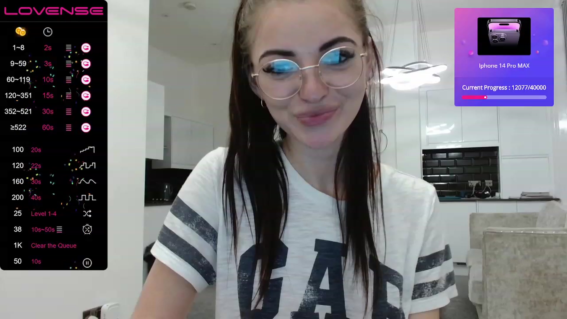 Gallery image thumbnail from White_Moon_X's myfreecams stream on, 04/08/2023, 20:26 image 11 of 20