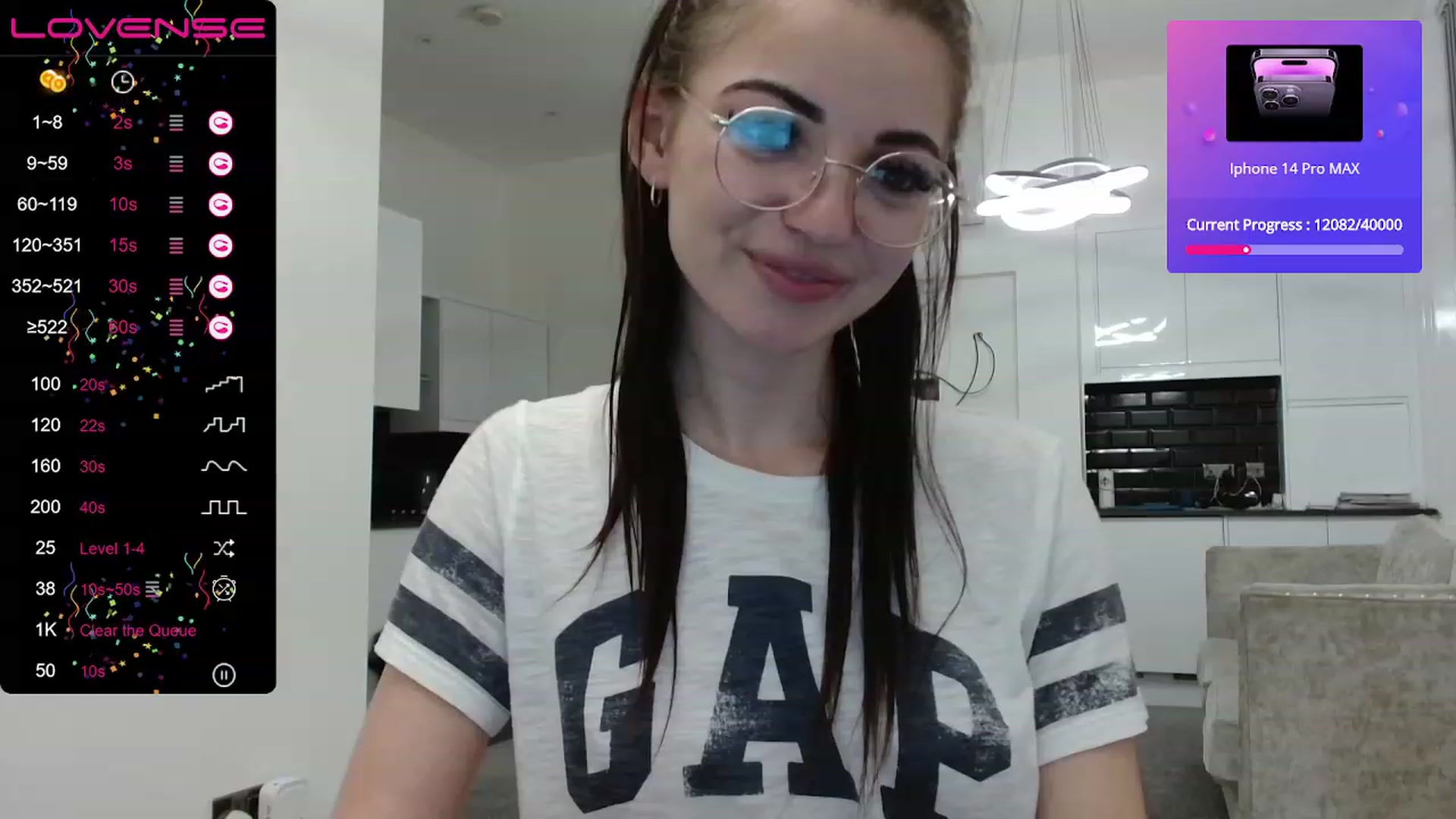 Gallery image thumbnail from White_Moon_X's myfreecams stream on, 04/08/2023, 20:26 image 15 of 20