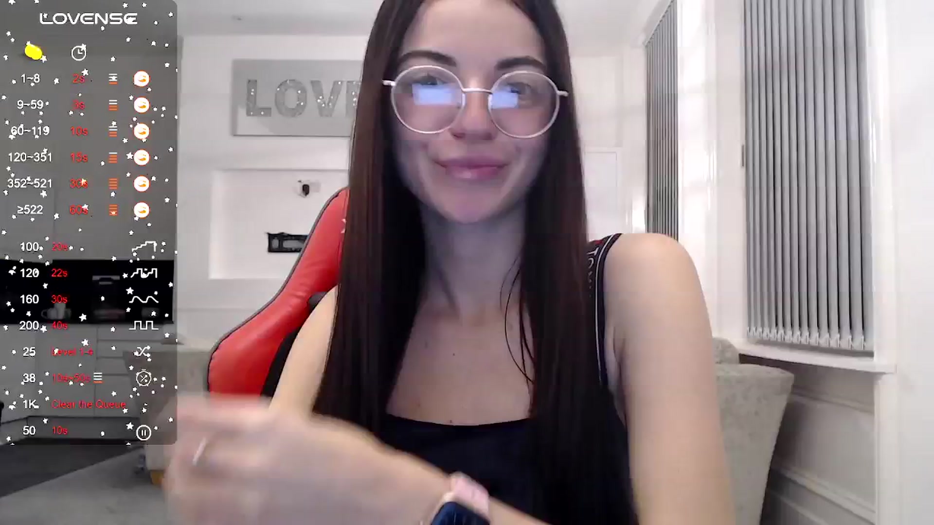 Gallery image thumbnail from White_Moon_X's myfreecams stream on, 11/16/2024, 20:57 image 6 of 20