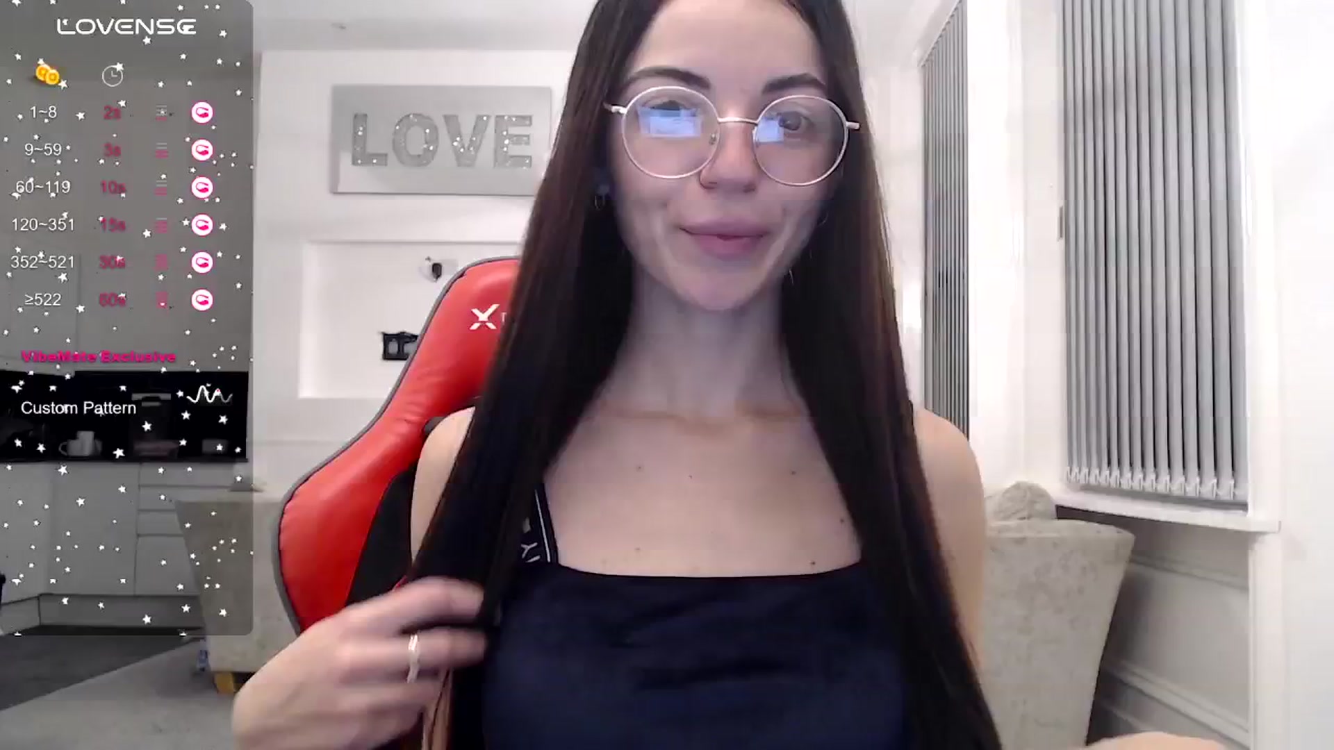 Gallery image thumbnail from White_Moon_X's myfreecams stream on, 11/16/2024, 20:57 image 3 of 20