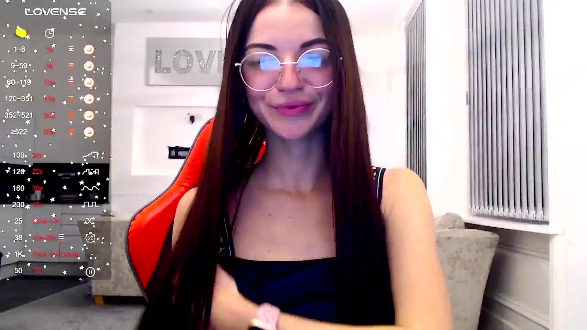 Gallery image thumbnail from White_Moon_X's myfreecams stream on, 11/16/2024, 20:57 image 16 of 20