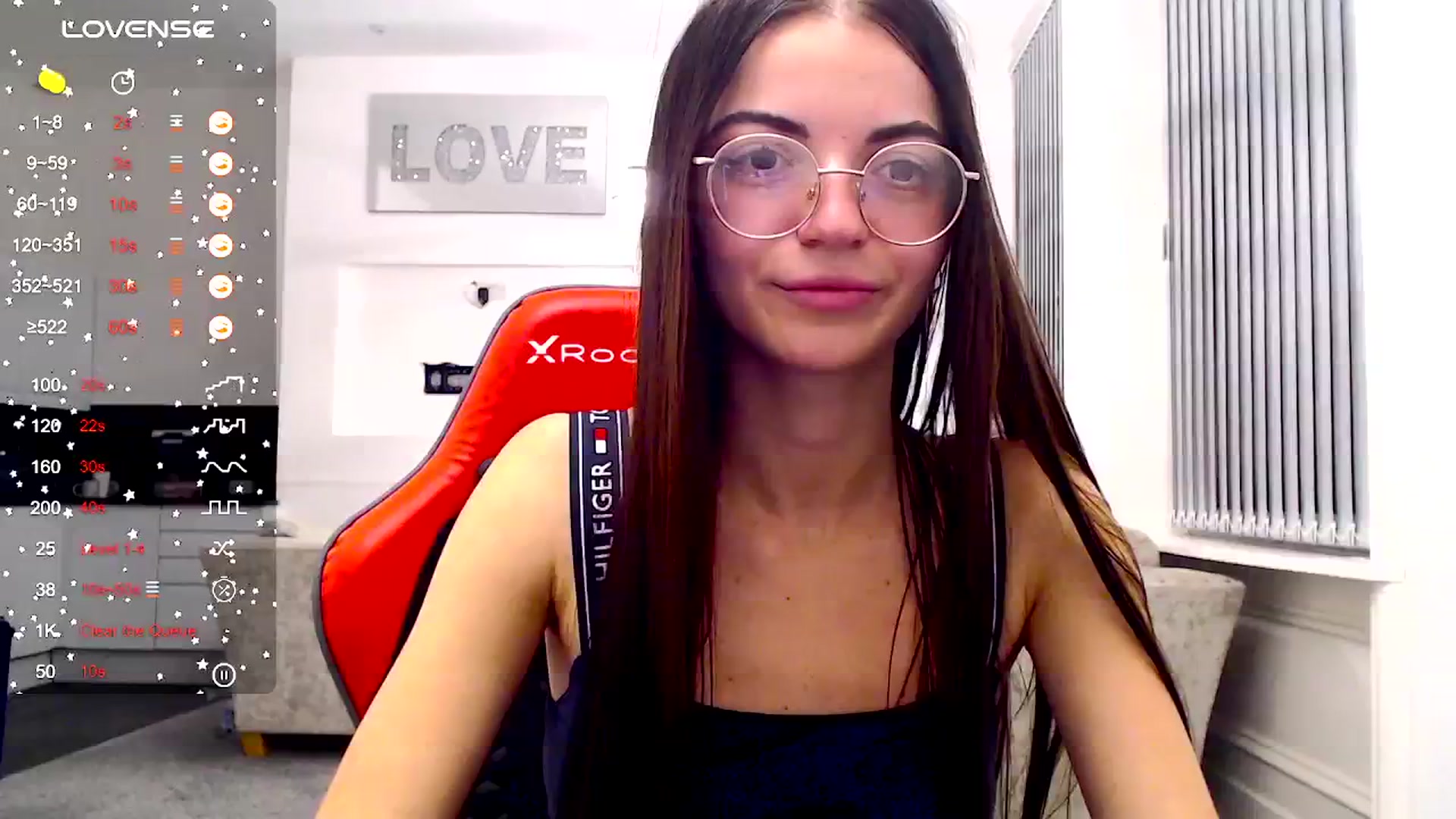 Gallery image thumbnail from White_Moon_X's myfreecams stream on, 11/16/2024, 22:43 image 4 of 20