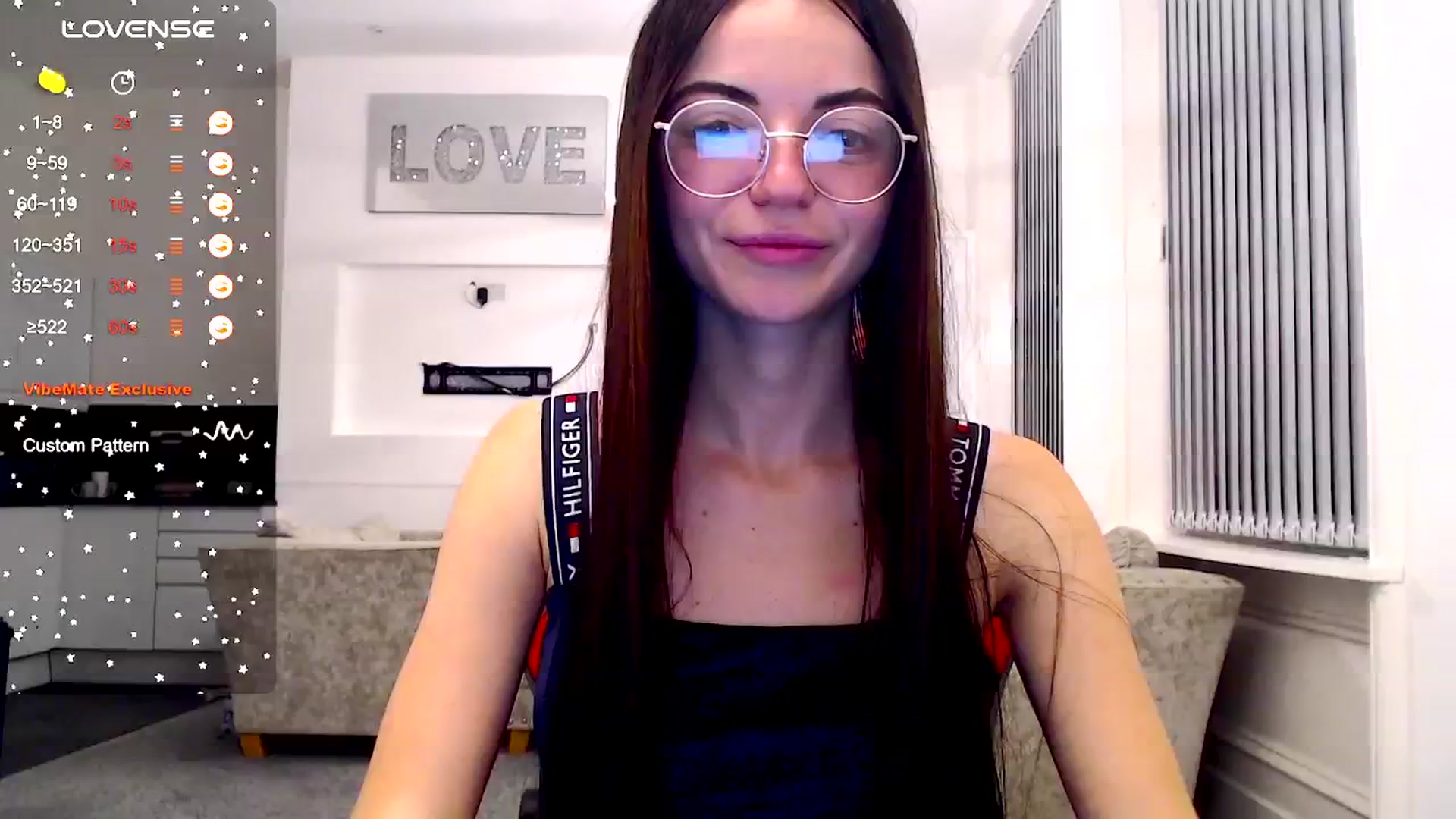 Gallery image thumbnail from White_Moon_X's myfreecams stream on, 11/16/2024, 22:43 image 13 of 20