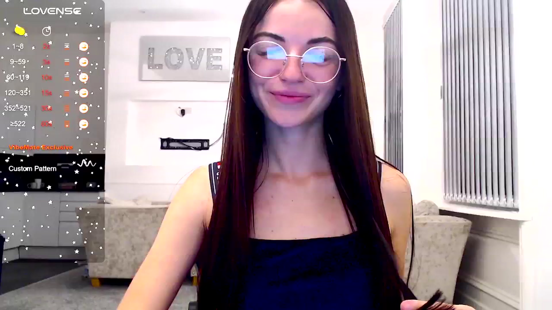 Gallery image thumbnail from White_Moon_X's myfreecams stream on, 11/16/2024, 22:43 image 16 of 20