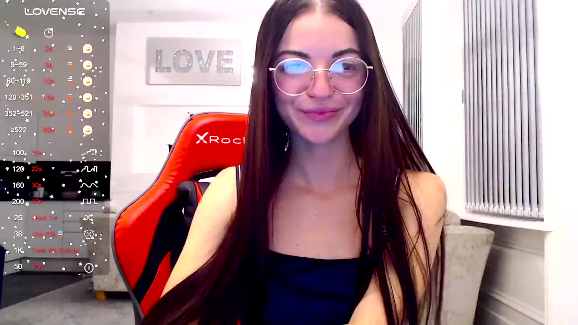 Gallery image thumbnail from White_Moon_X's myfreecams stream on, 11/16/2024, 22:43 image 1 of 20