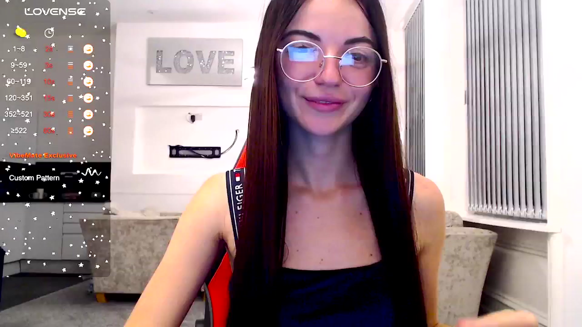 Gallery image thumbnail from White_Moon_X's myfreecams stream on, 11/16/2024, 23:30 image 10 of 20