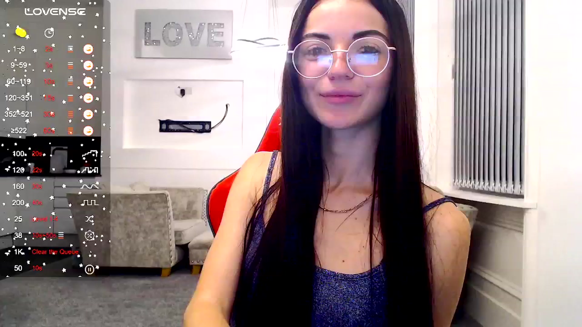 Gallery image thumbnail from White_Moon_X's myfreecams stream on, 11/17/2024, 19:59 image 20 of 20
