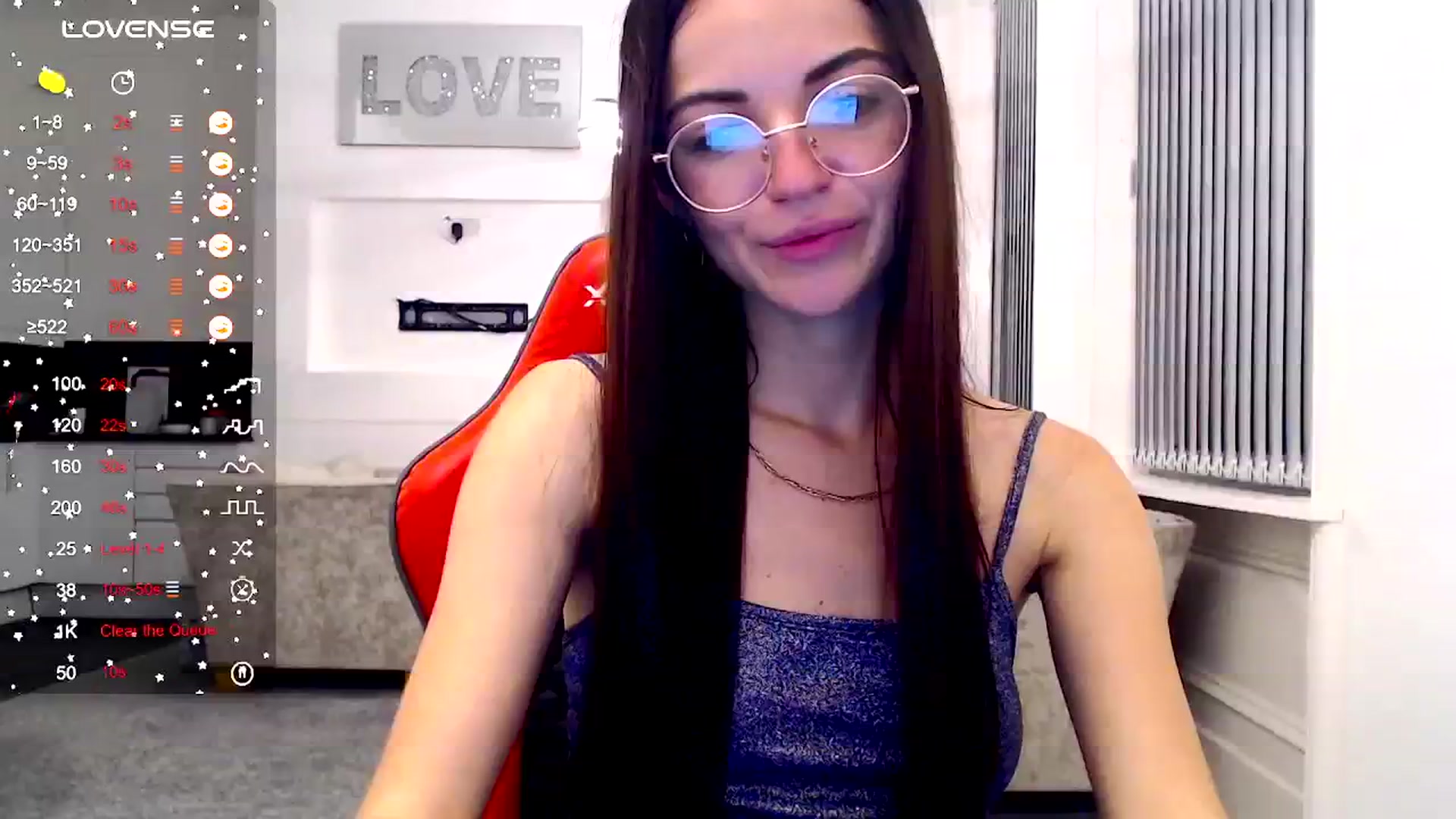 Gallery image thumbnail from White_Moon_X's myfreecams stream on, 11/17/2024, 19:59 image 15 of 20