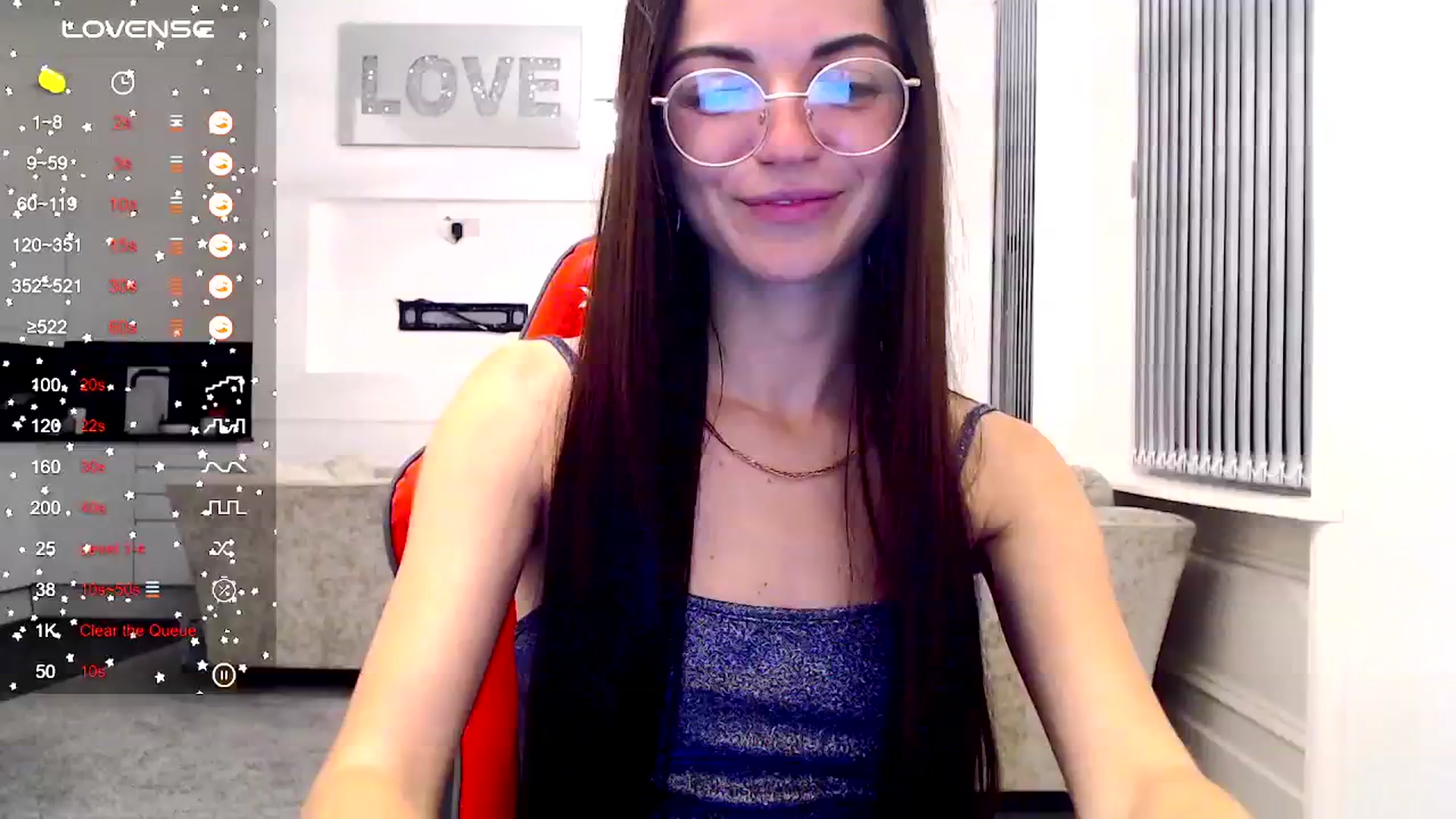 Gallery image thumbnail from White_Moon_X's myfreecams stream on, 11/17/2024, 19:59 image 18 of 20