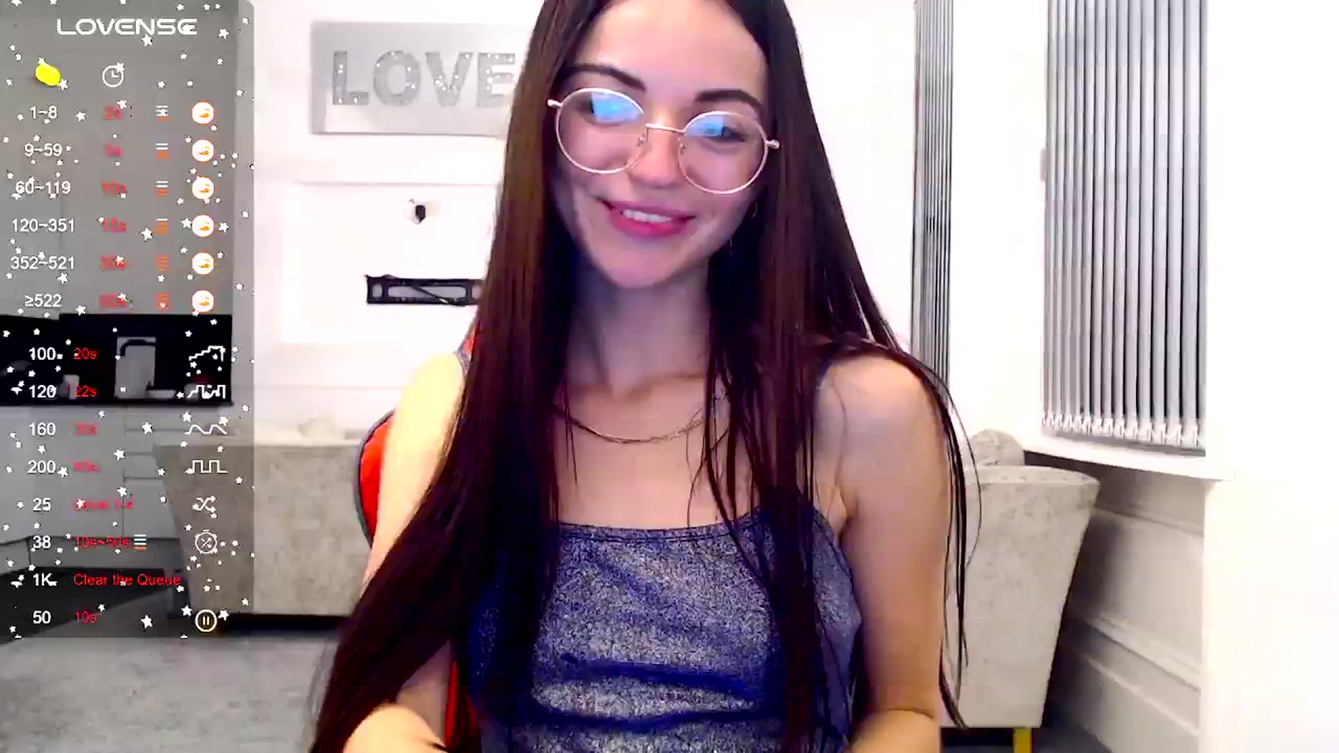 Gallery image thumbnail from White_Moon_X's myfreecams stream on, 11/17/2024, 19:59 image 1 of 20