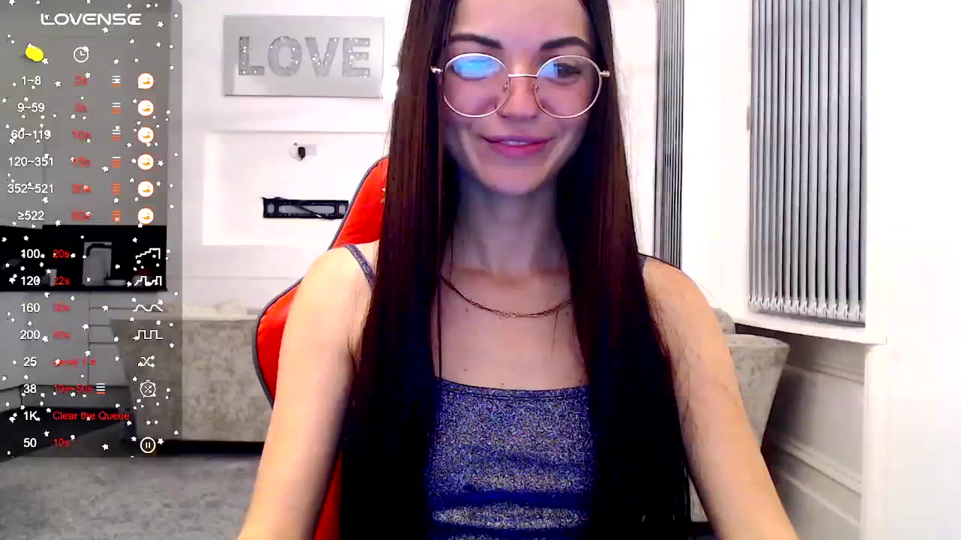 Gallery image thumbnail from White_Moon_X's myfreecams stream on, 11/17/2024, 19:59 image 9 of 20