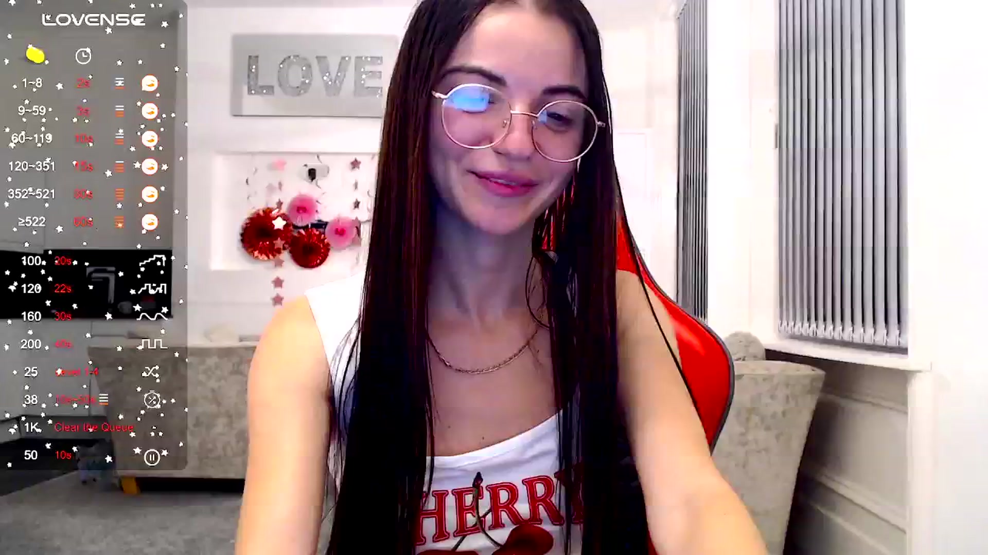 Gallery image thumbnail from White_Moon_X's myfreecams stream on, 11/19/2024, 22:03 image 18 of 20