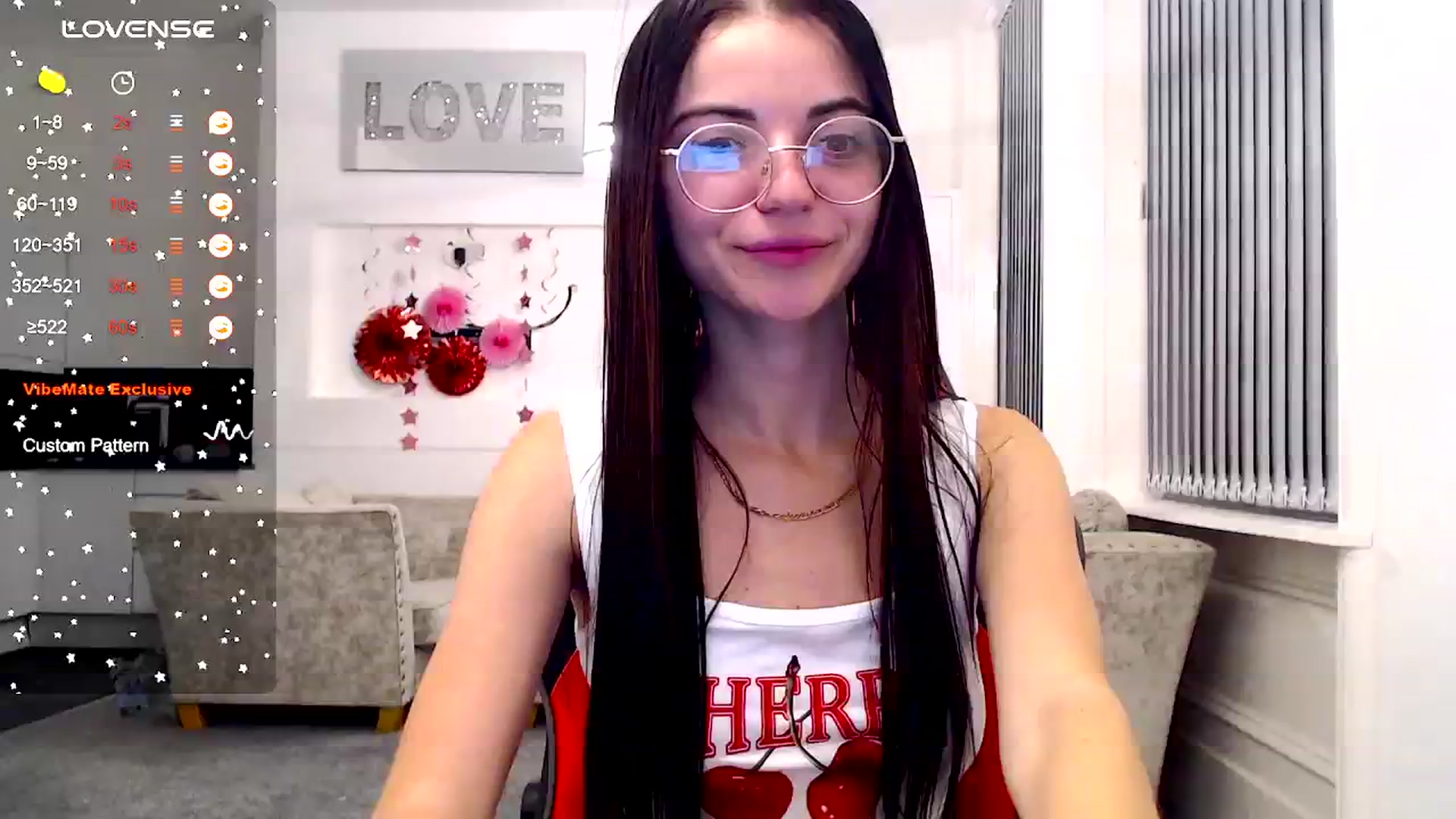 Gallery image thumbnail from White_Moon_X's myfreecams stream on, 11/19/2024, 22:03 image 13 of 20