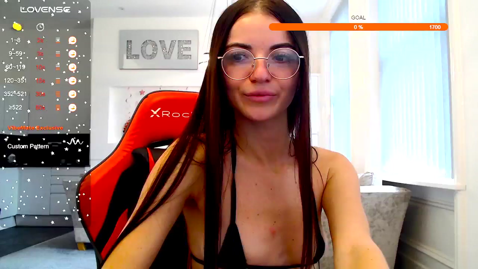 Gallery image thumbnail from White_Moon_X's myfreecams stream on, 11/29/2024, 11:50 image 20 of 20