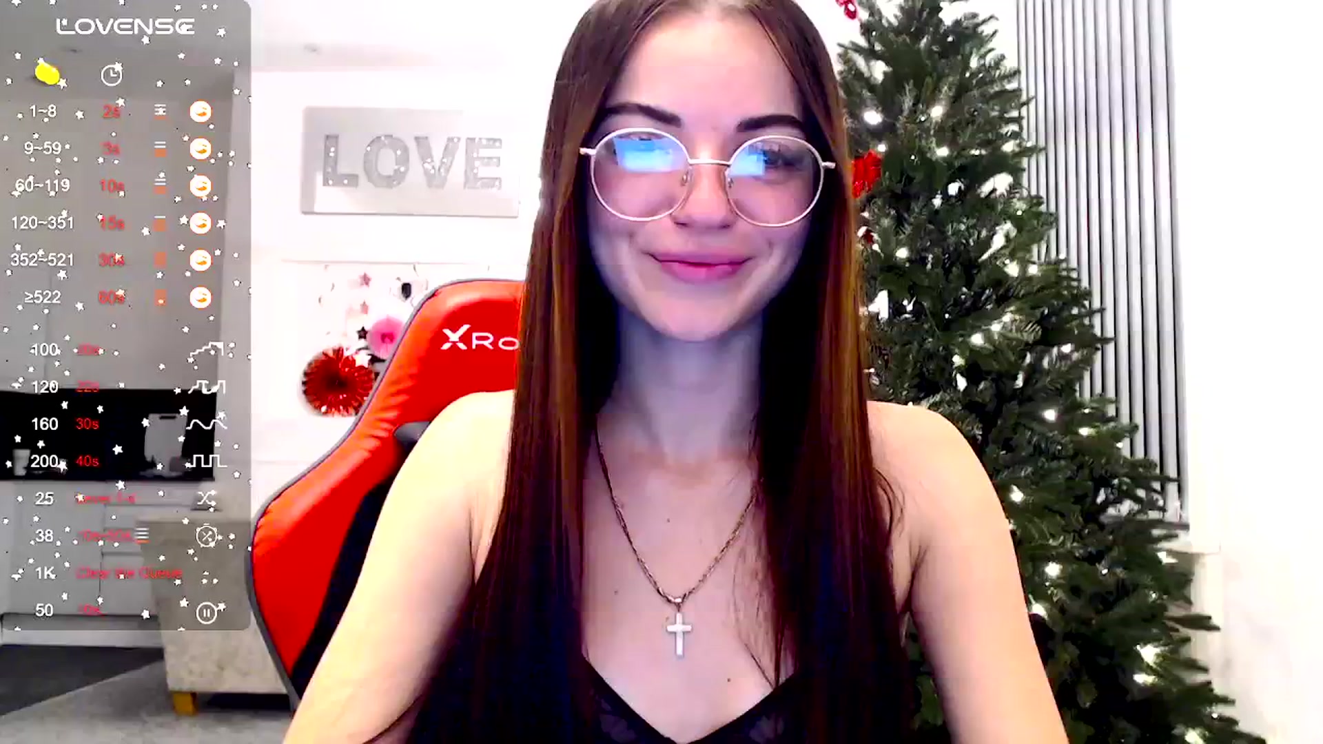 Gallery image thumbnail from White_Moon_X's myfreecams stream on, 12/15/2024, 21:02 image 4 of 20