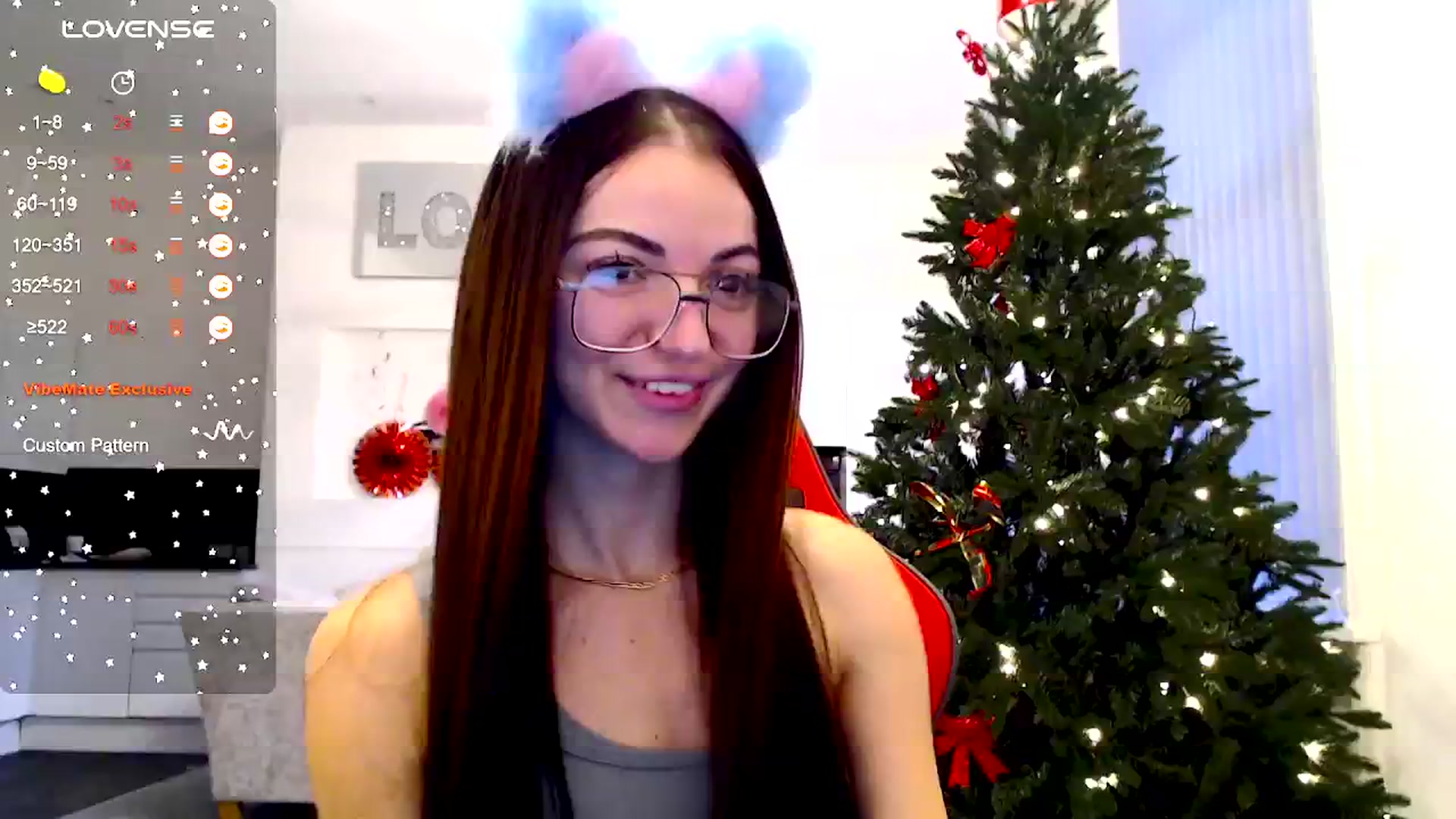 Gallery image thumbnail from White_Moon_X's myfreecams stream on, 12/24/2024, 16:03 image 8 of 20