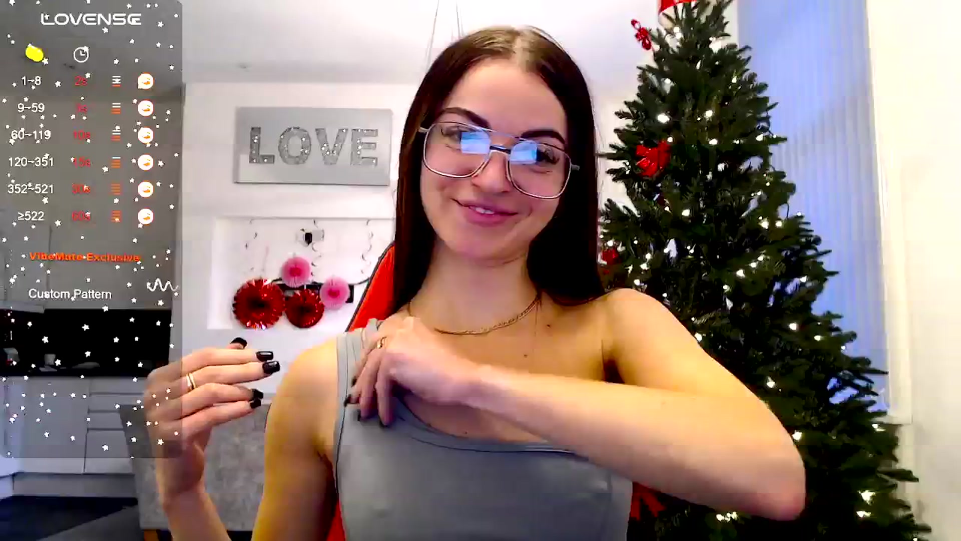 Gallery image thumbnail from White_Moon_X's myfreecams stream on, 12/24/2024, 16:03 image 7 of 20