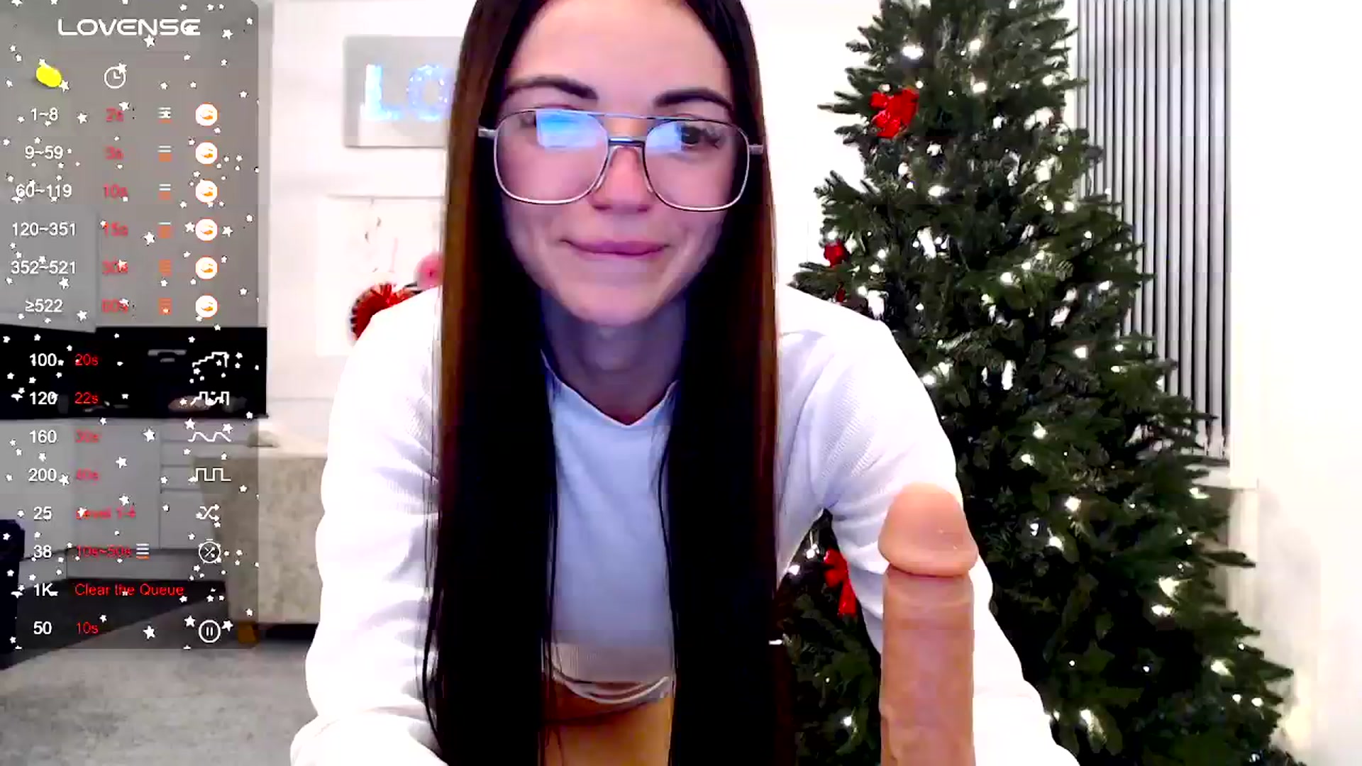 Gallery image thumbnail from White_Moon_X's myfreecams stream on, 12/28/2024, 20:02 image 9 of 20