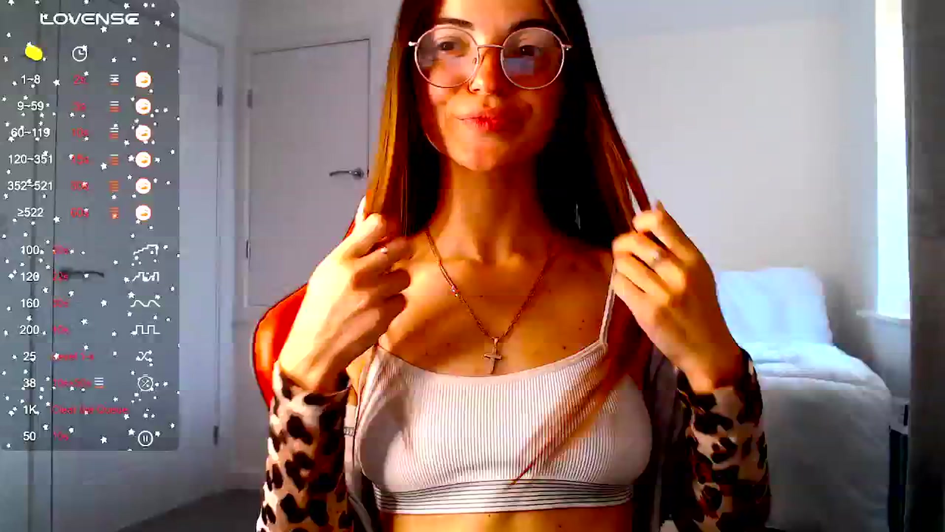 Gallery image thumbnail from White_Moon_X's myfreecams stream on, 04/20/2025, 18:42 image 5 of 20