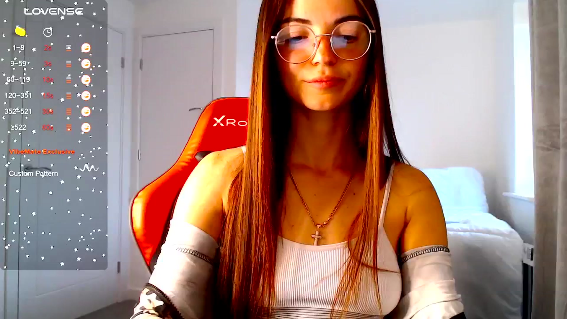 Gallery image thumbnail from White_Moon_X's myfreecams stream on, 04/20/2025, 18:42 image 8 of 20