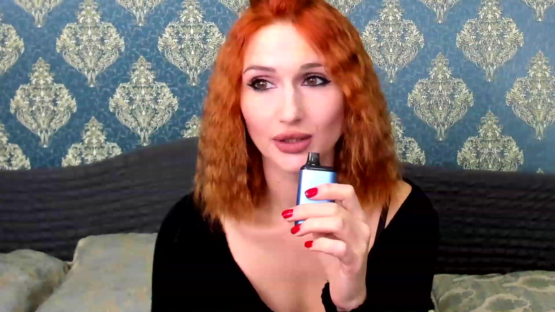 Gallery image thumbnail from White_Pie's myfreecams stream on, 11/14/2022, 17:33 image 18 of 20