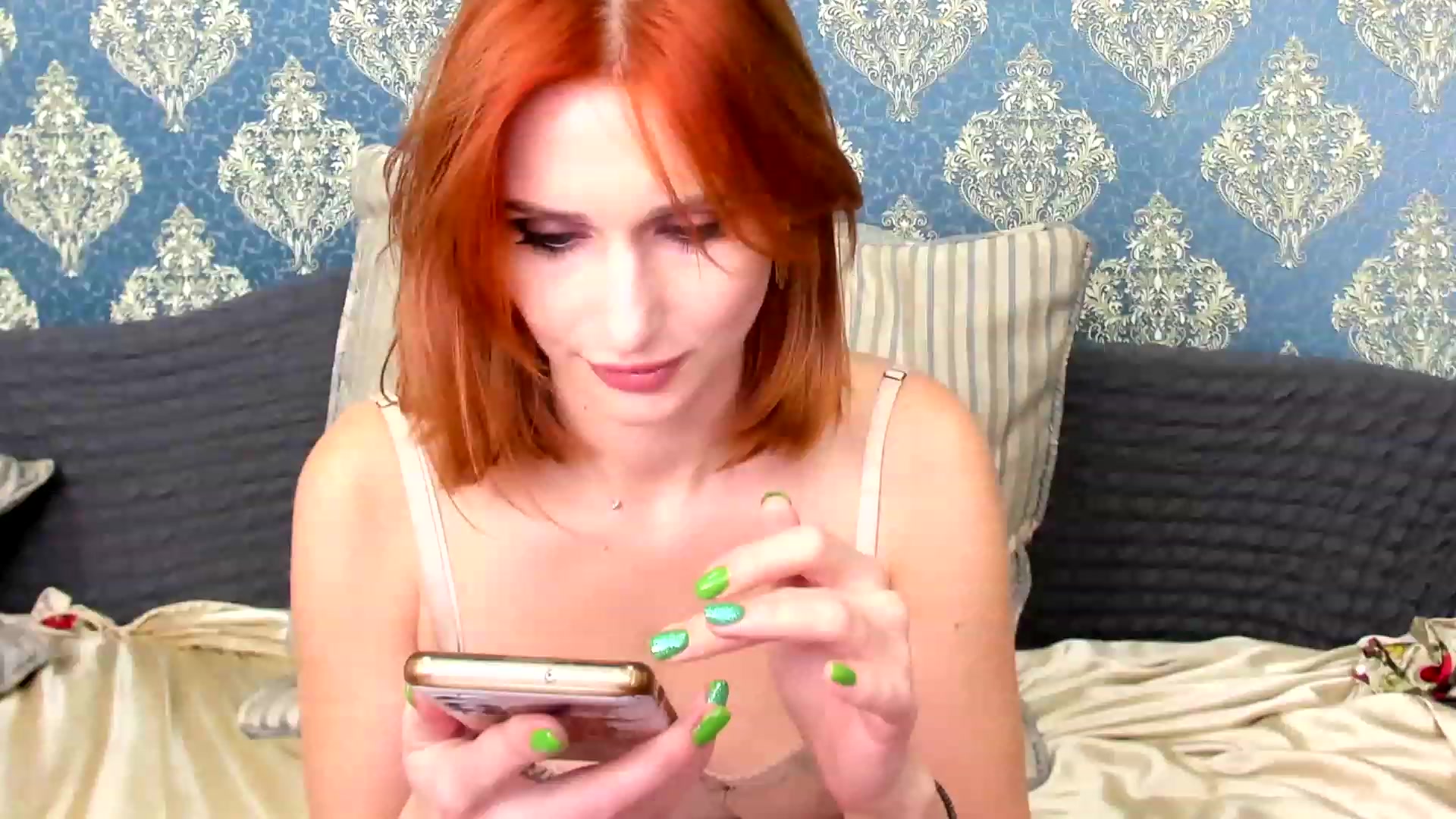 Gallery image thumbnail from White_Pie's myfreecams stream on, 11/18/2022, 10:11 image 7 of 20